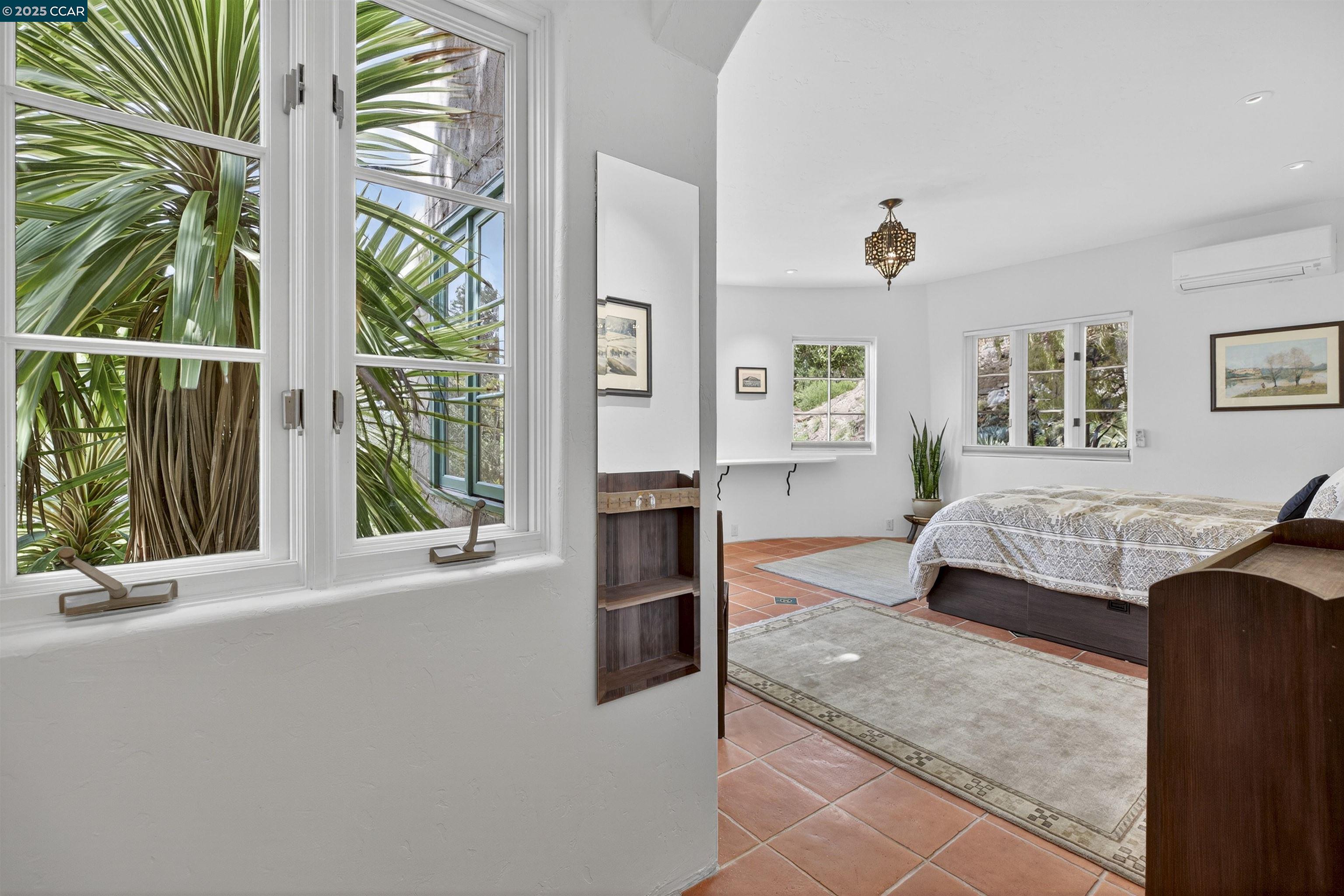 Detail Gallery Image 20 of 24 For 1 La Campana Rd #1,  Orinda,  CA 94563 - 1 Beds | 1/1 Baths