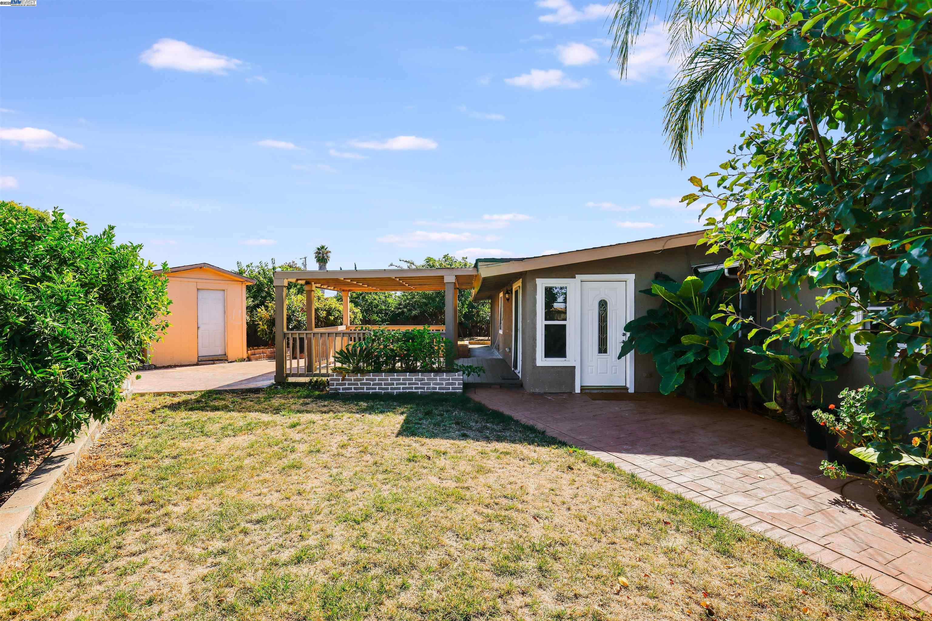 Front Image Thumbnail for BE41114493