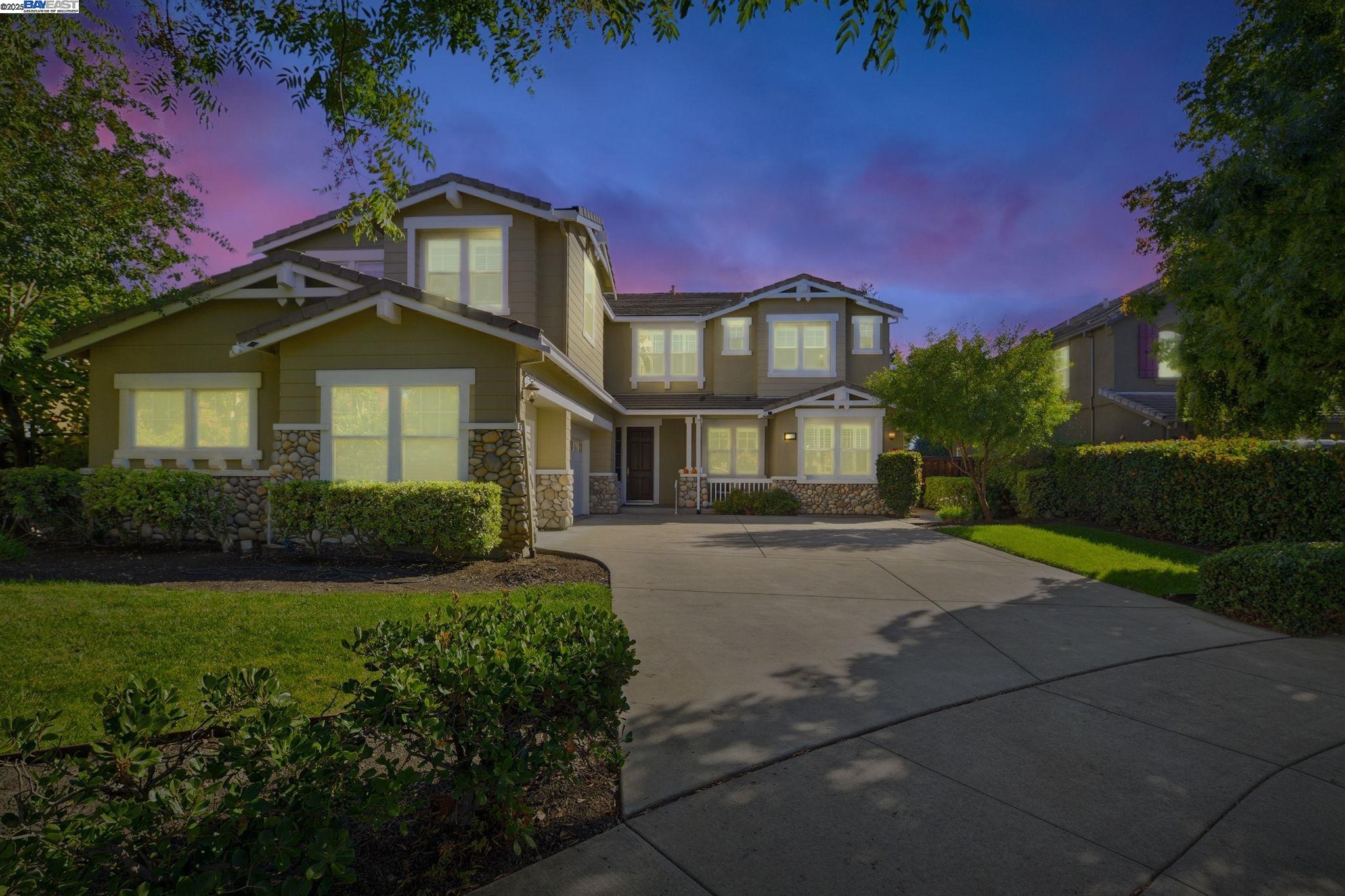 Detail Gallery Image 3 of 58 For 1865 La Fonte Court, Brentwood,  CA 94513-7224 - 5 Beds | 4/1 Baths