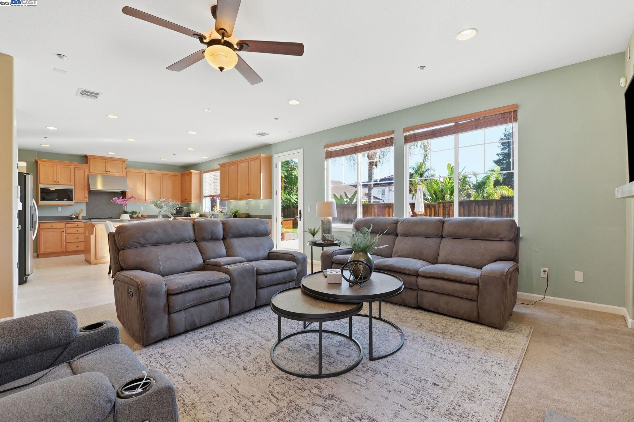 Detail Gallery Image 22 of 58 For 1865 La Fonte Court, Brentwood,  CA 94513-7224 - 5 Beds | 4/1 Baths