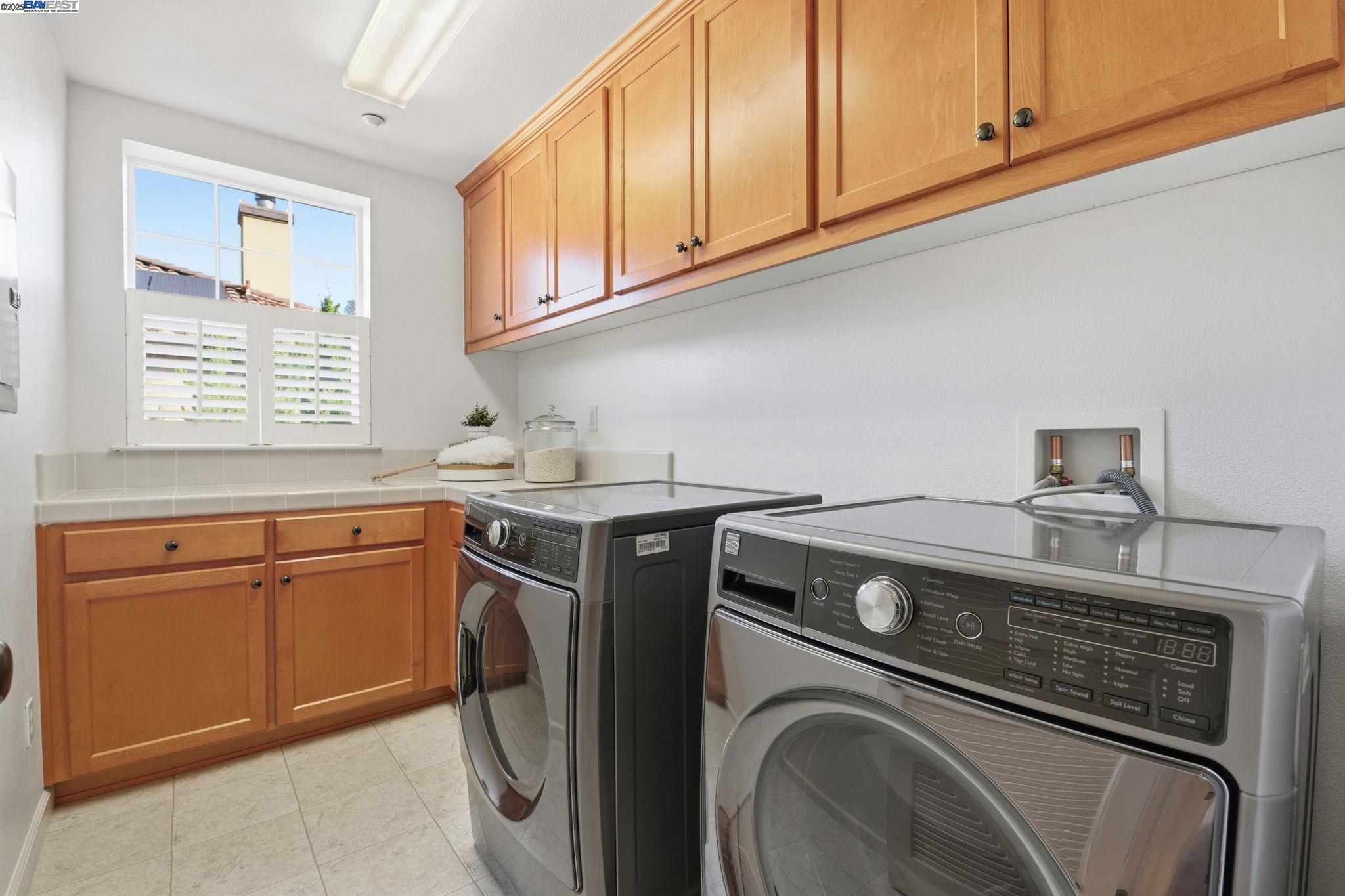 Detail Gallery Image 46 of 58 For 1865 La Fonte Court, Brentwood,  CA 94513-7224 - 5 Beds | 4/1 Baths