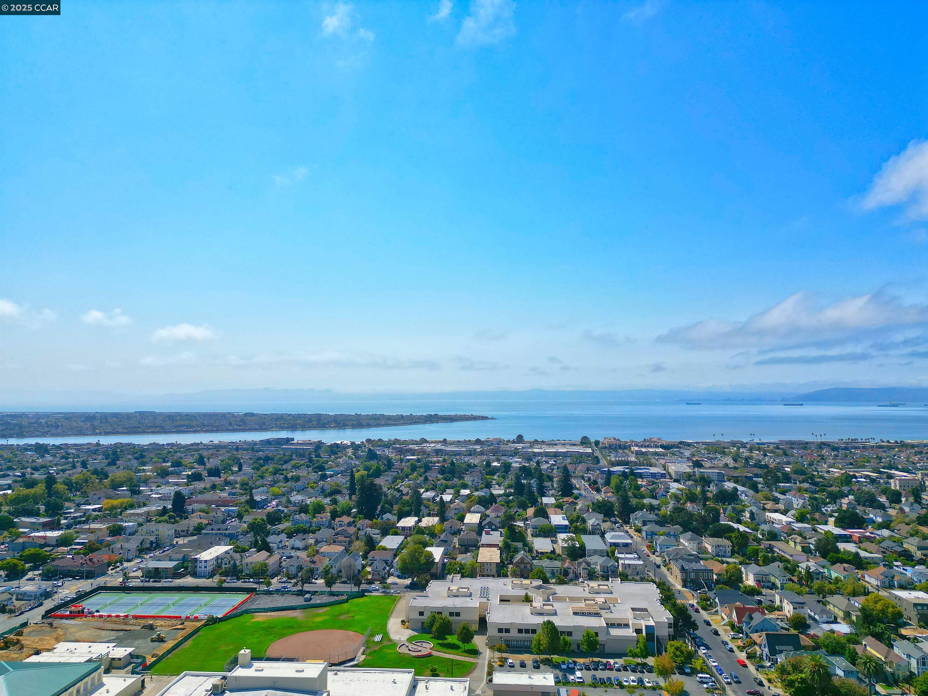 Detail Gallery Image 35 of 39 For 2216 Santa Clara Ave, Alameda,  CA 94501 - – Beds | – Baths