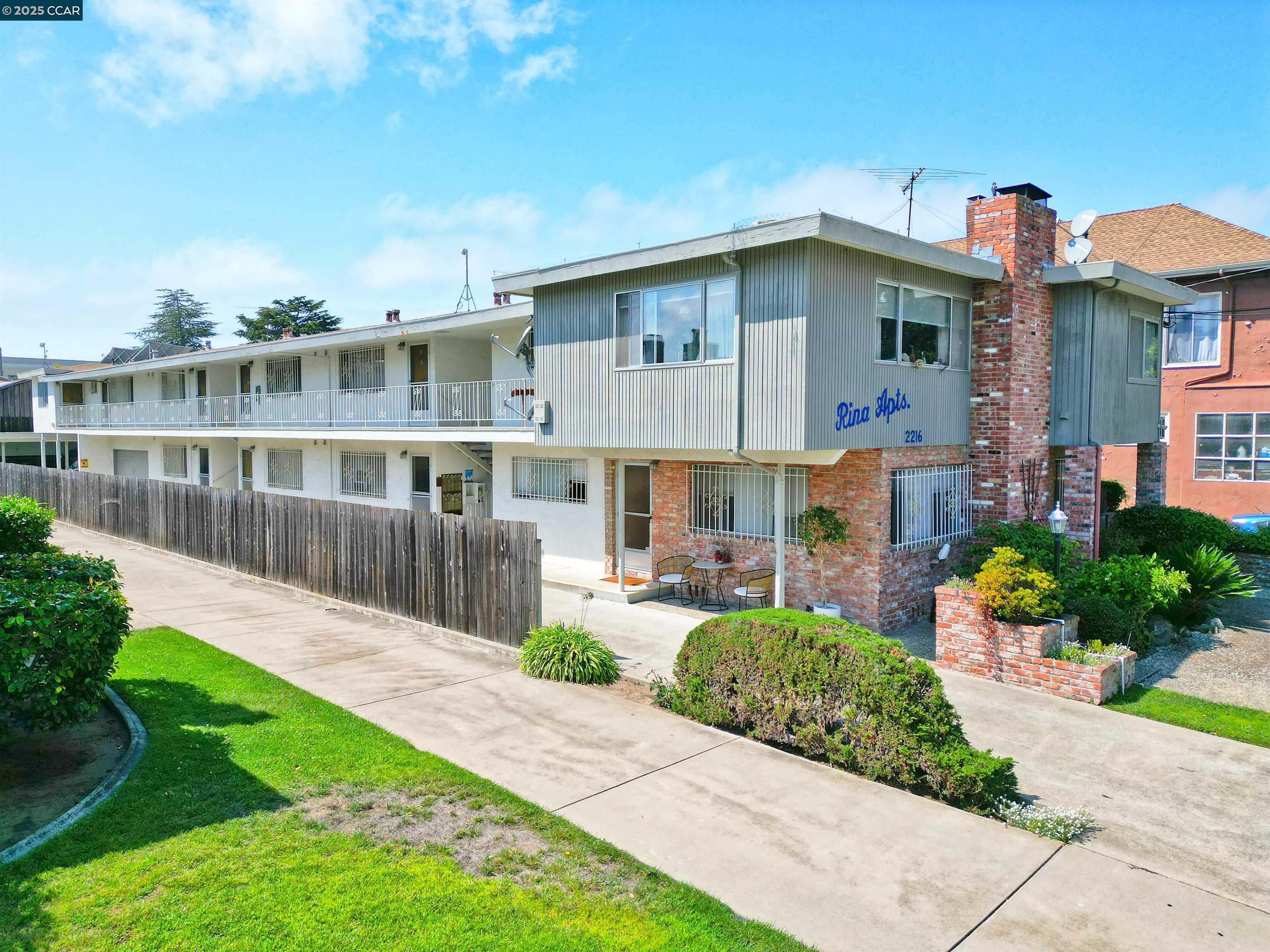 Detail Gallery Image 36 of 39 For 2216 Santa Clara Ave, Alameda,  CA 94501 - – Beds | – Baths