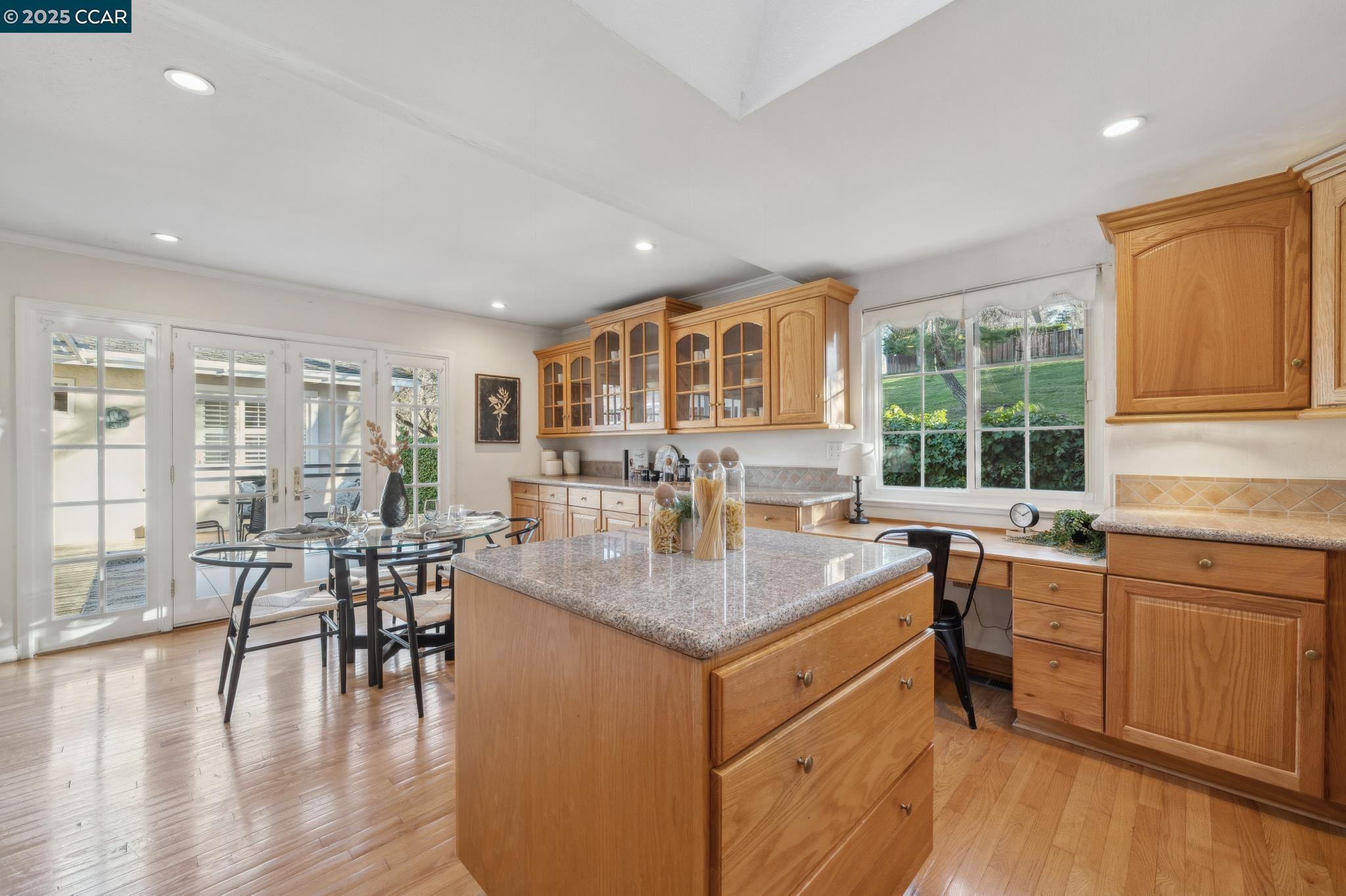 Detail Gallery Image 11 of 56 For 851 Luz Ct, Danville,  CA 94526 - 3 Beds | 2 Baths