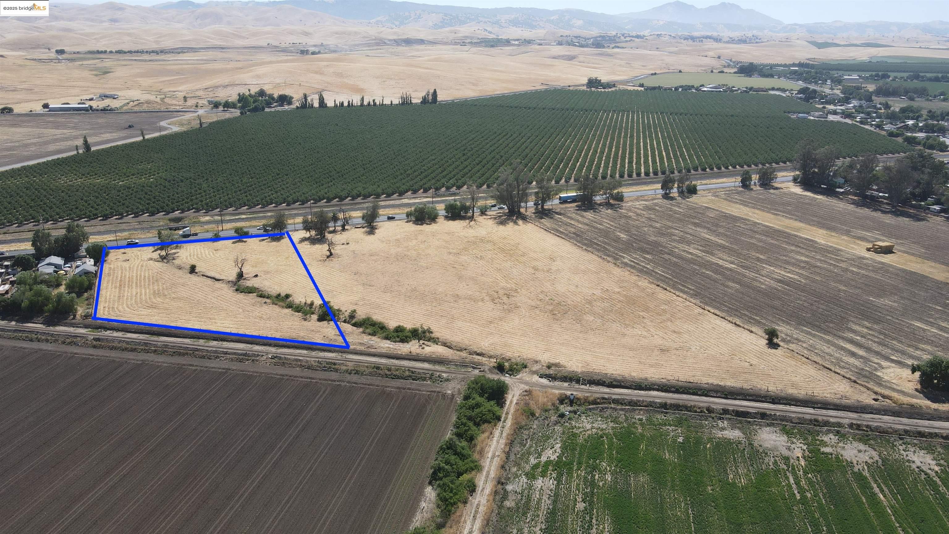 Front Image Thumbnail for EB41114512