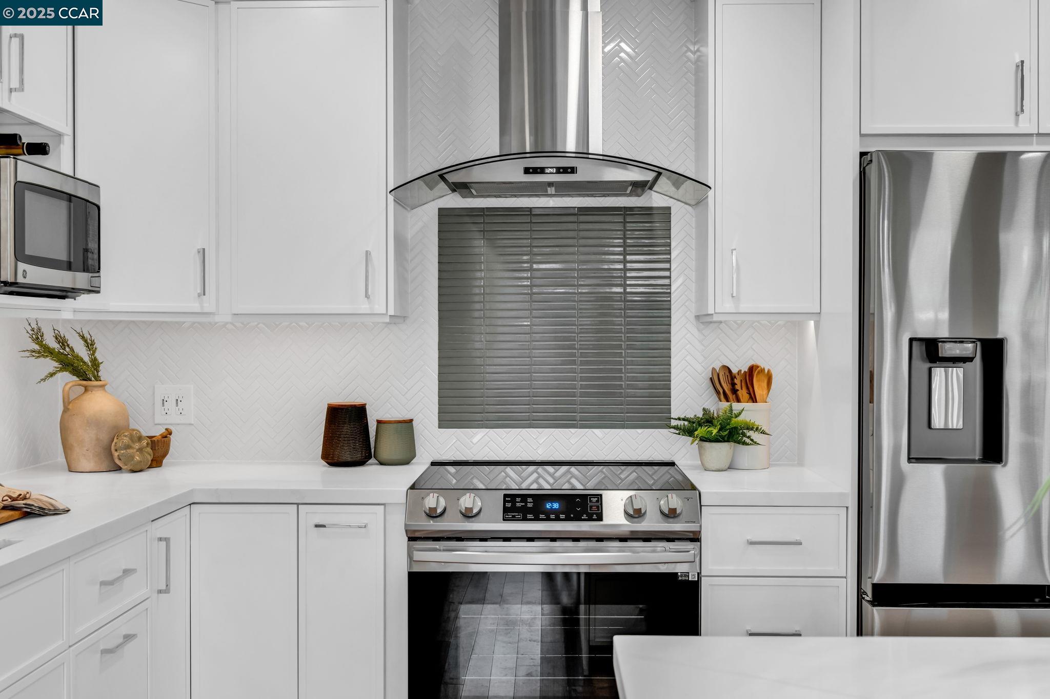 Photo #16: 41114528 Listing: Photo #16