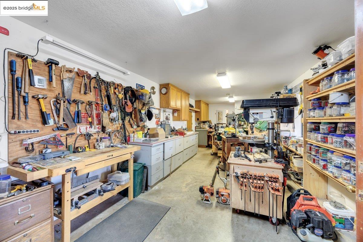 Detail Gallery Image 44 of 59 For 13700 Clements Rd, Groveland,  CA 95321 - 4 Beds | 3/2 Baths