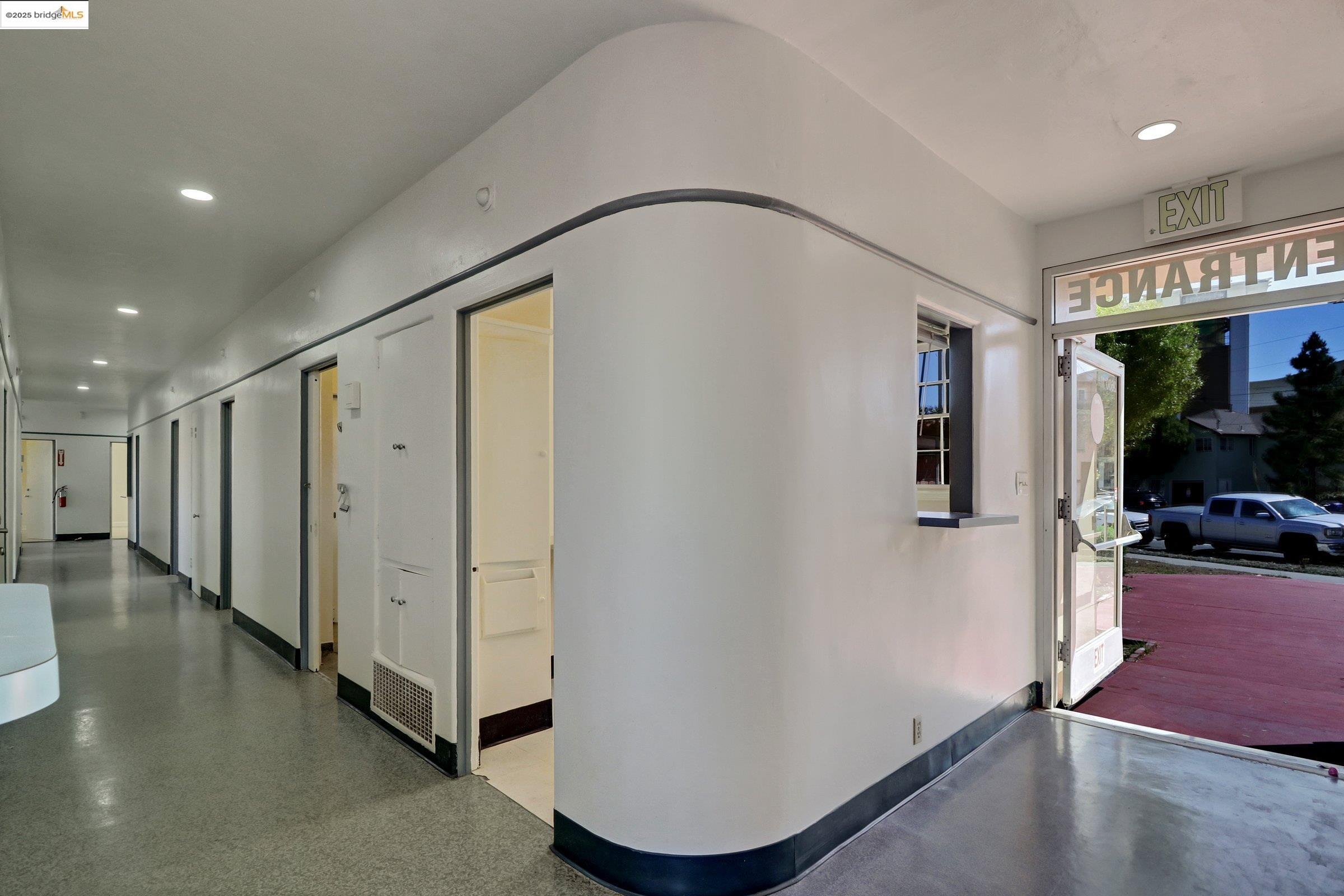 Detail Gallery Image 14 of 37 For , Richmond,  CA 94804 - – Beds | – Baths