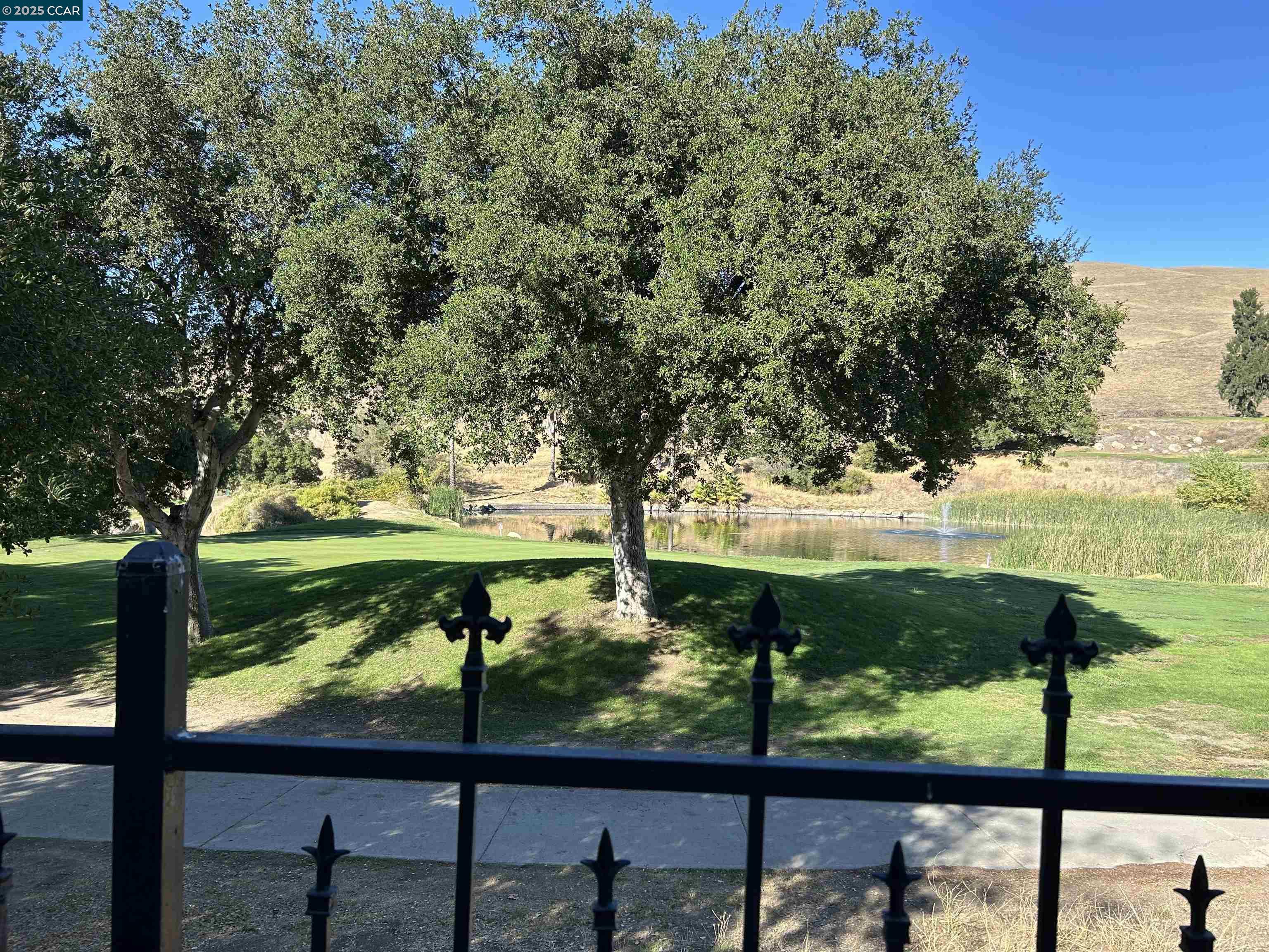 Detail Gallery Image 15 of 52 For 1921 Eagle Peak, Clayton,  CA 94517-1803 - 3 Beds | 2/1 Baths