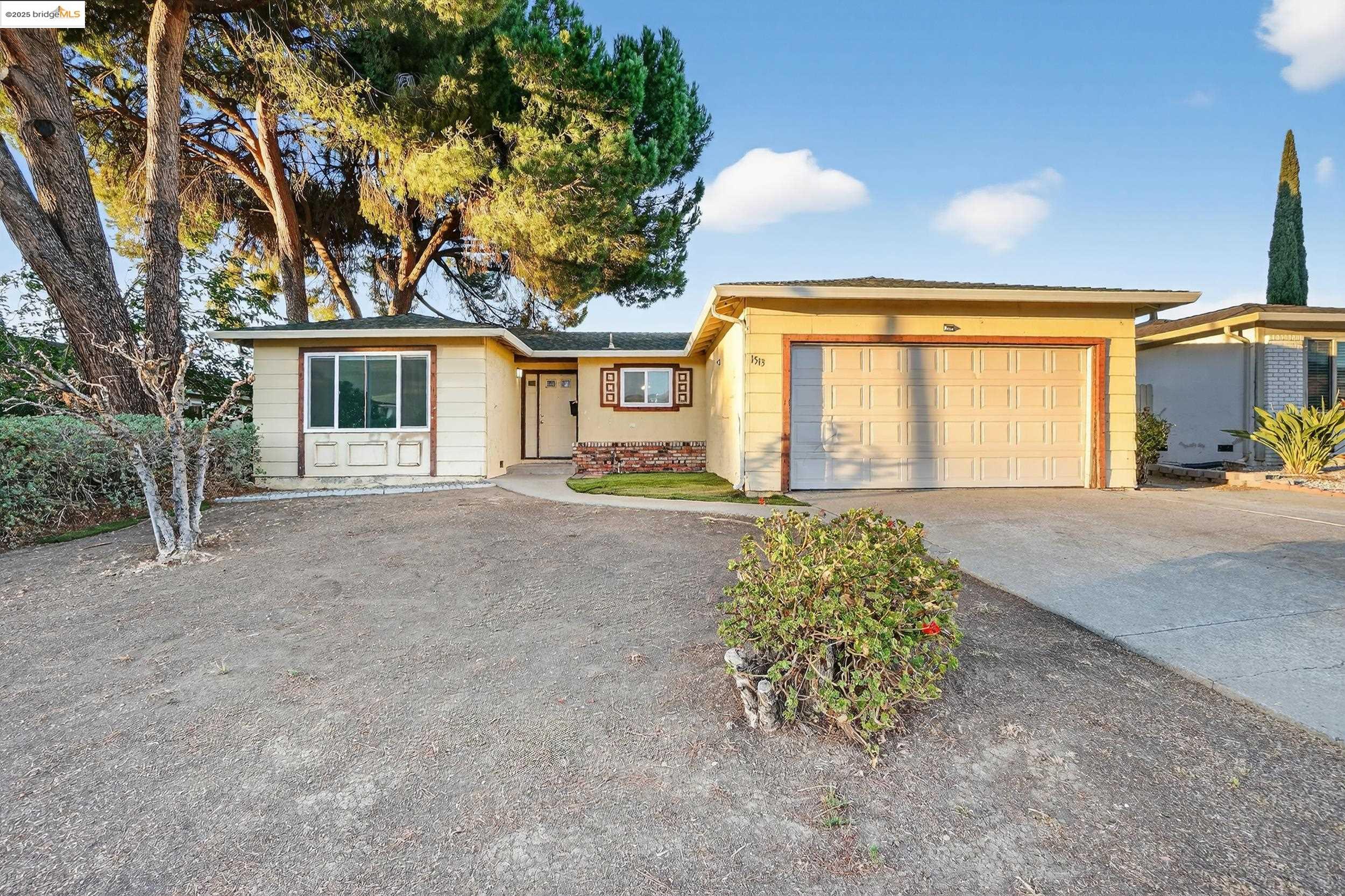 Front Image Thumbnail for EB41114539