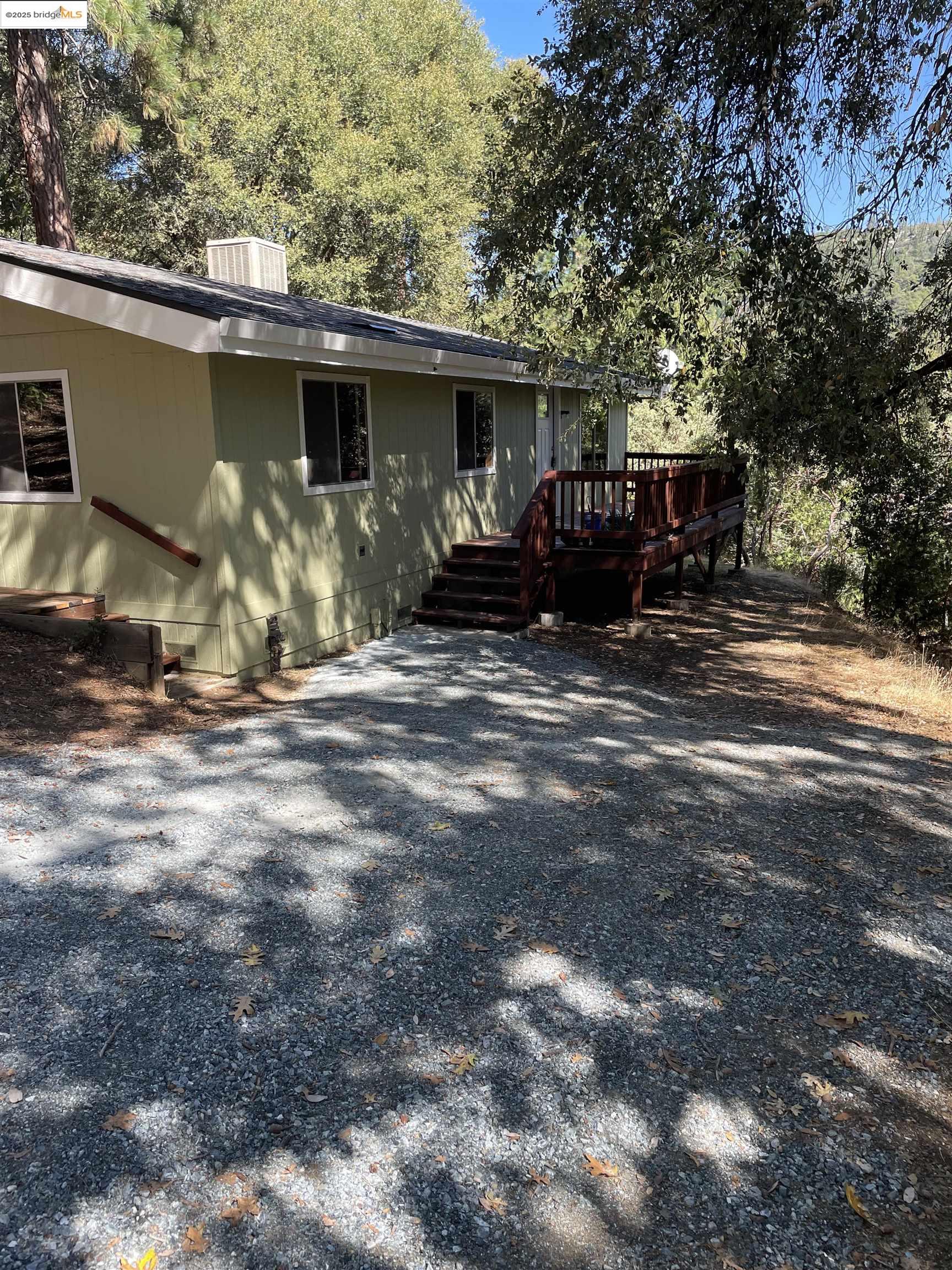 Detail Gallery Image 2 of 22 For 21818 Fallview Dr, Sonora,  CA 95370 - 2 Beds | 2 Baths