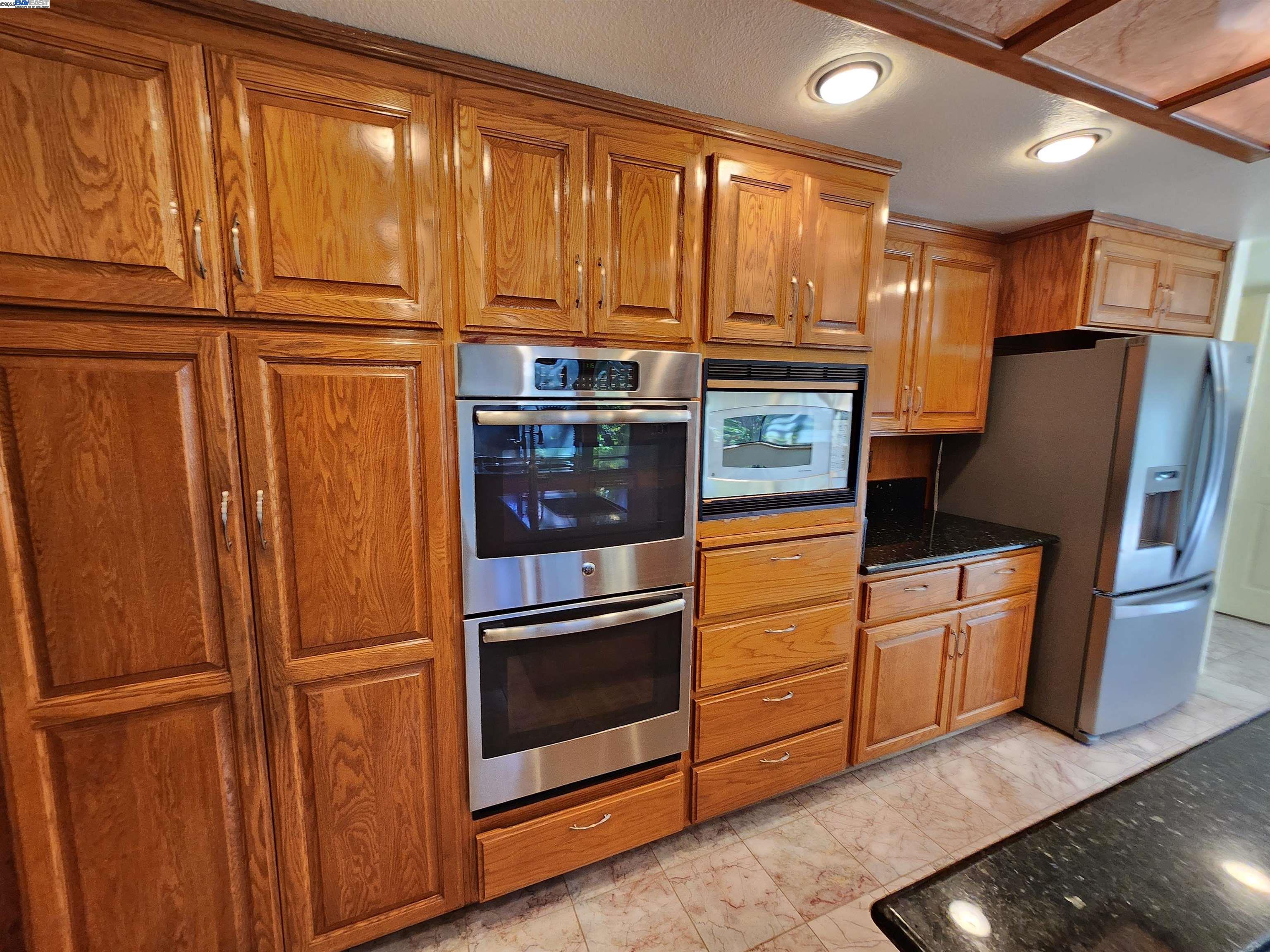 Detail Gallery Image 27 of 56 For 6450 Calle Esperanza, Pleasanton,  CA 94566 - 3 Beds | 2/1 Baths