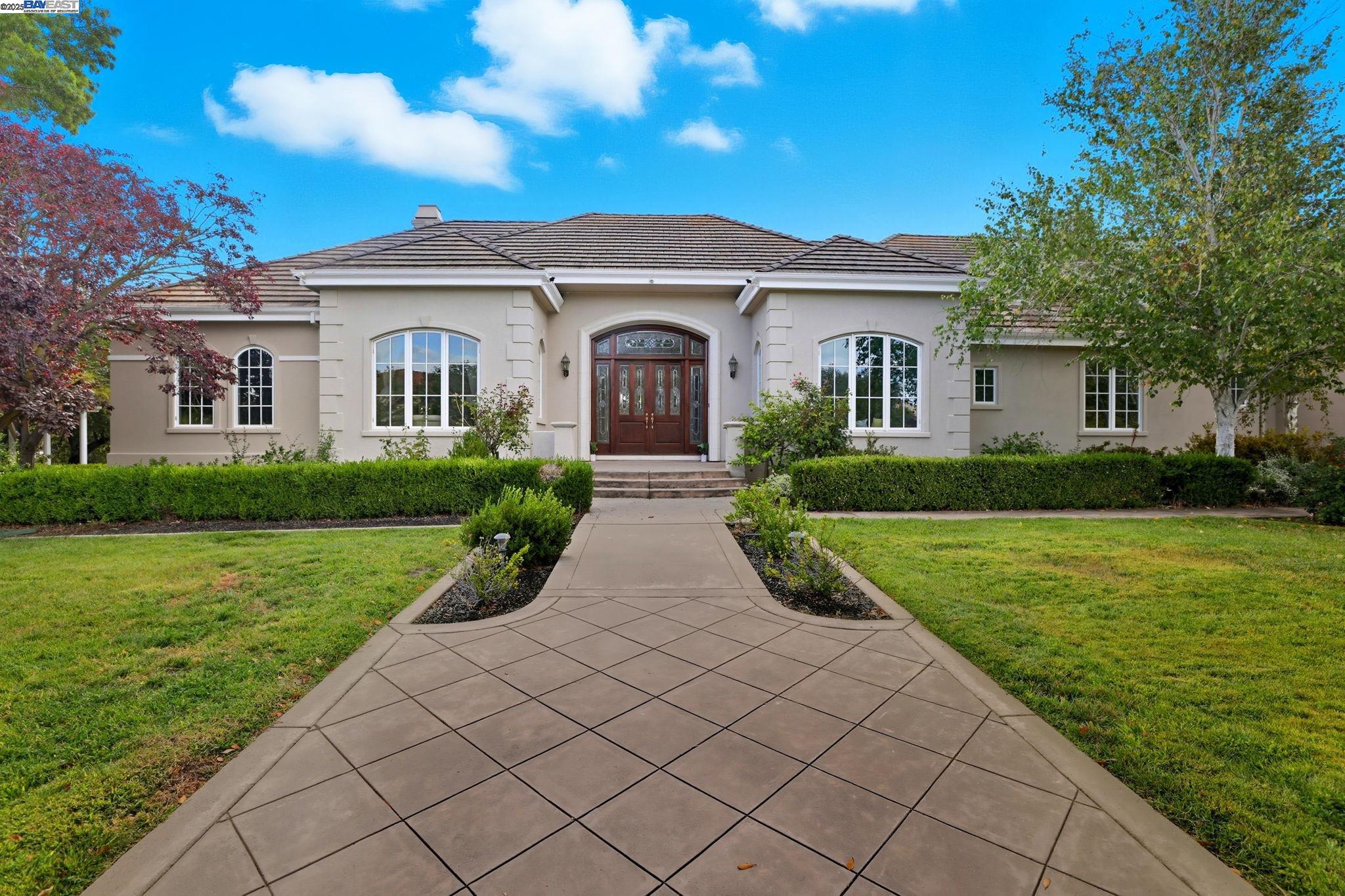 Front Image Thumbnail for BE41114552