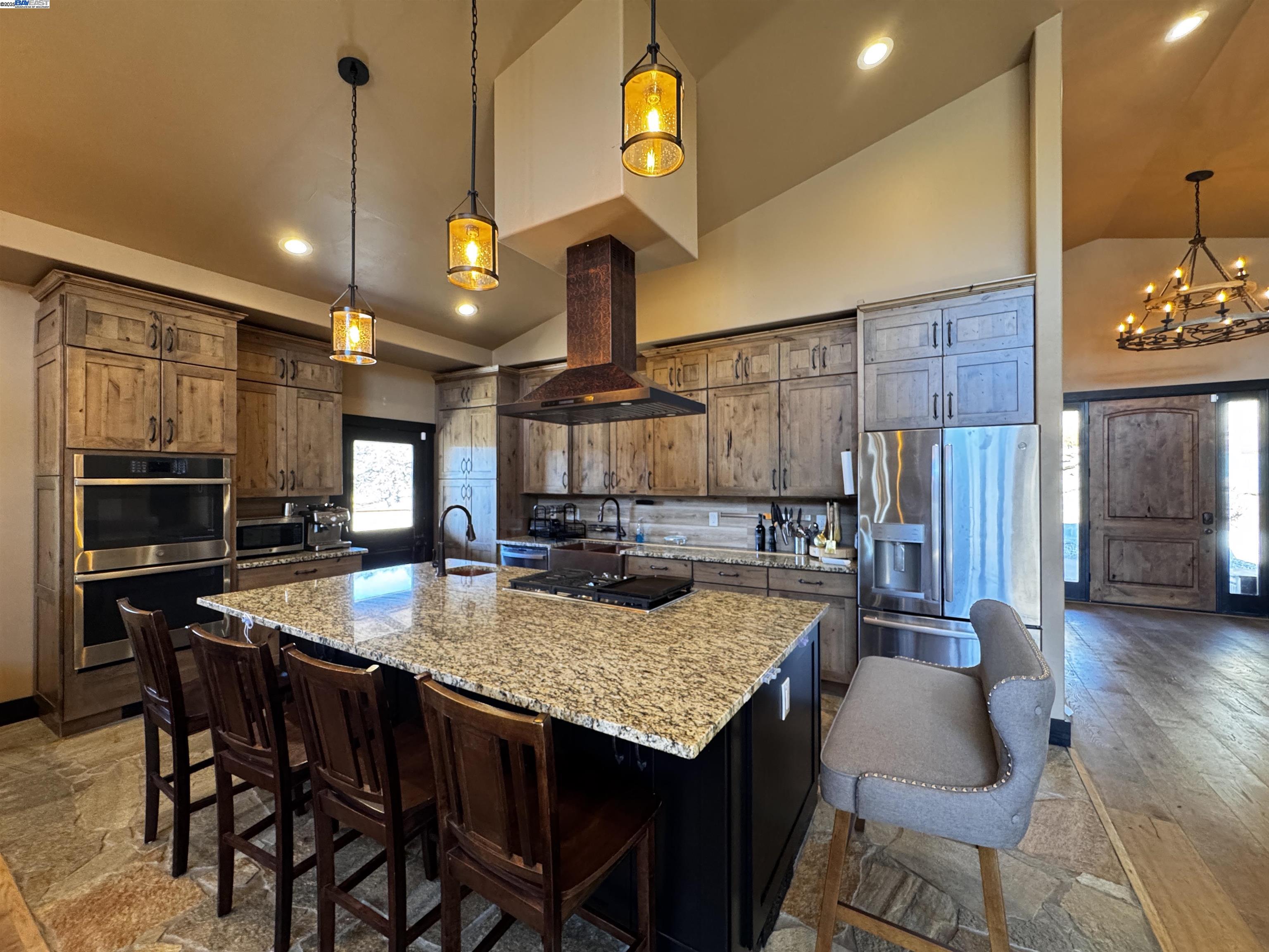 Detail Gallery Image 12 of 60 For 2280 Roan Rd, Angels Camp,  CA 95222 - 3 Beds | 3 Baths