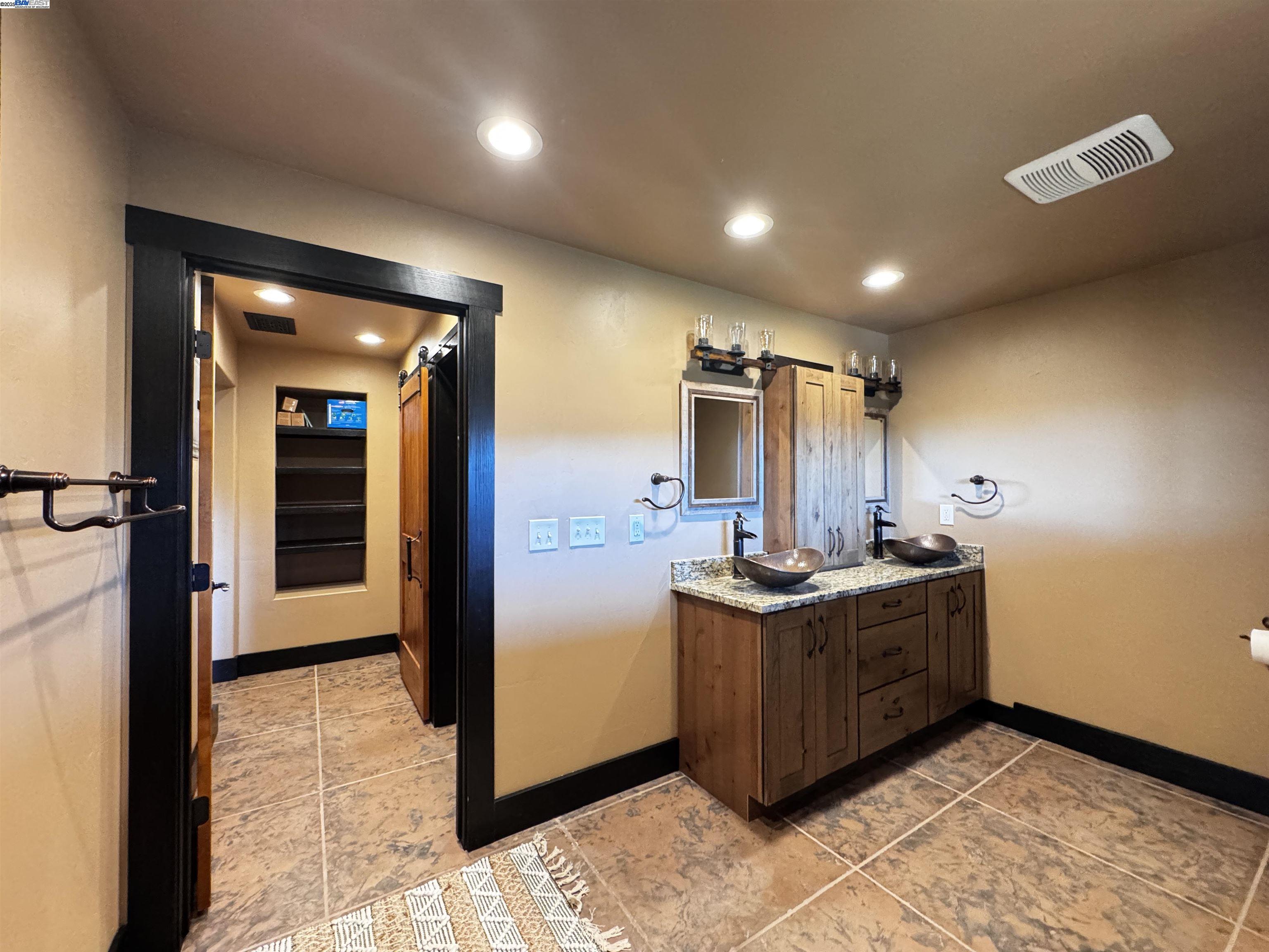 Detail Gallery Image 38 of 60 For 2280 Roan Rd, Angels Camp,  CA 95222 - 3 Beds | 3 Baths