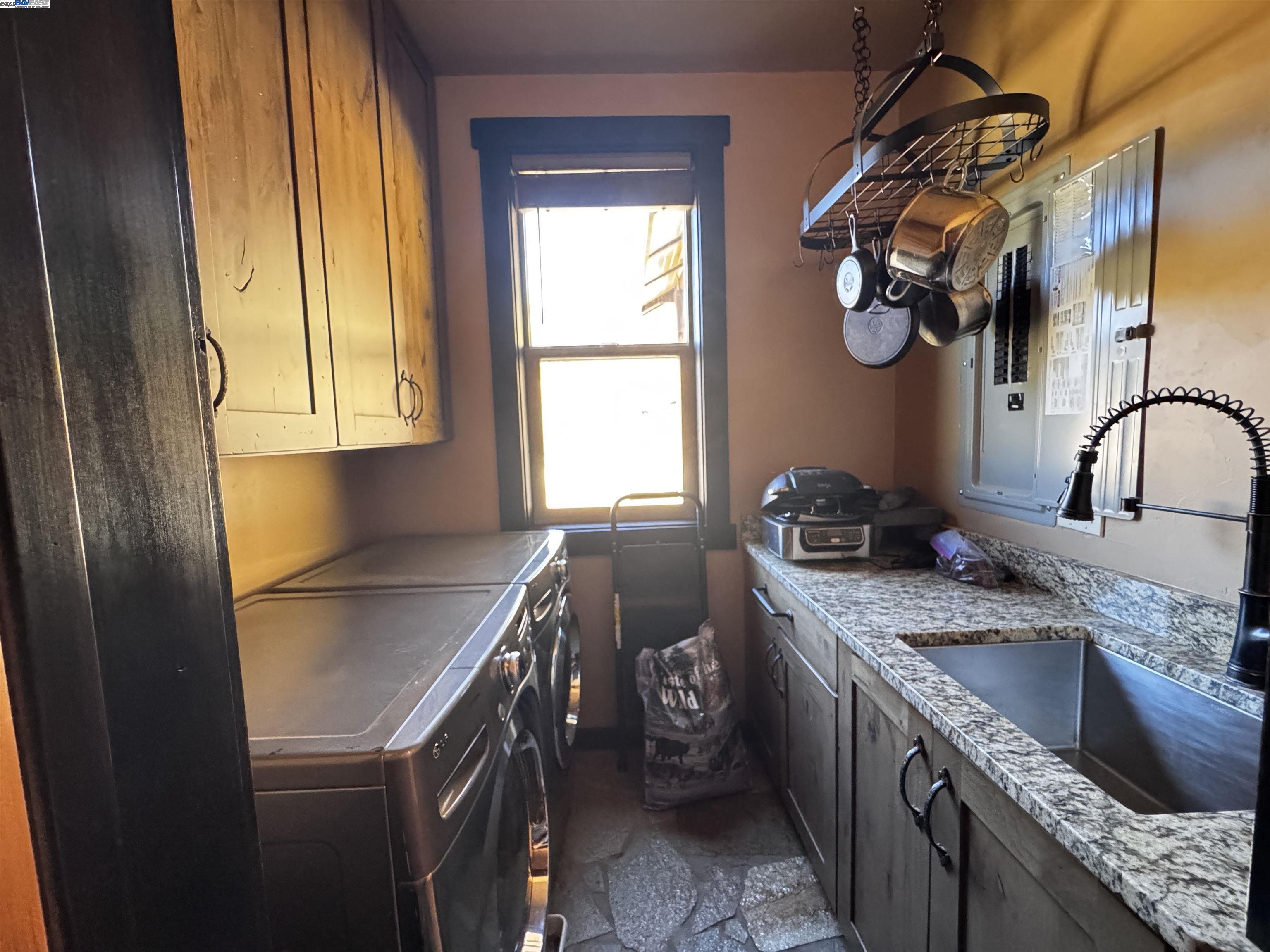 Detail Gallery Image 43 of 60 For 2280 Roan Rd, Angels Camp,  CA 95222 - 3 Beds | 3 Baths