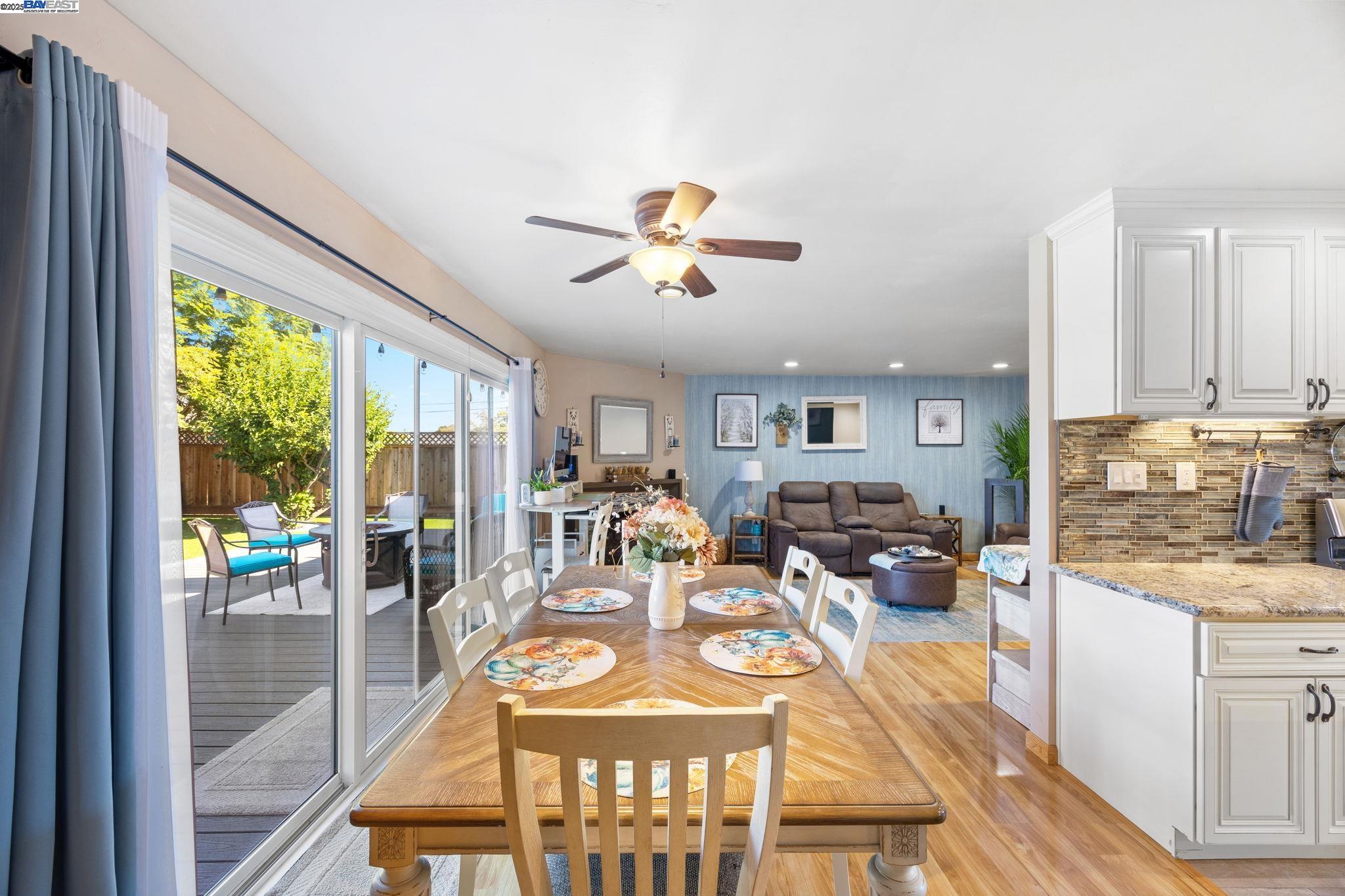 Detail Gallery Image 9 of 49 For 37792 Colfax Court, Fremont,  CA 94536-7034 - 4 Beds | 2 Baths