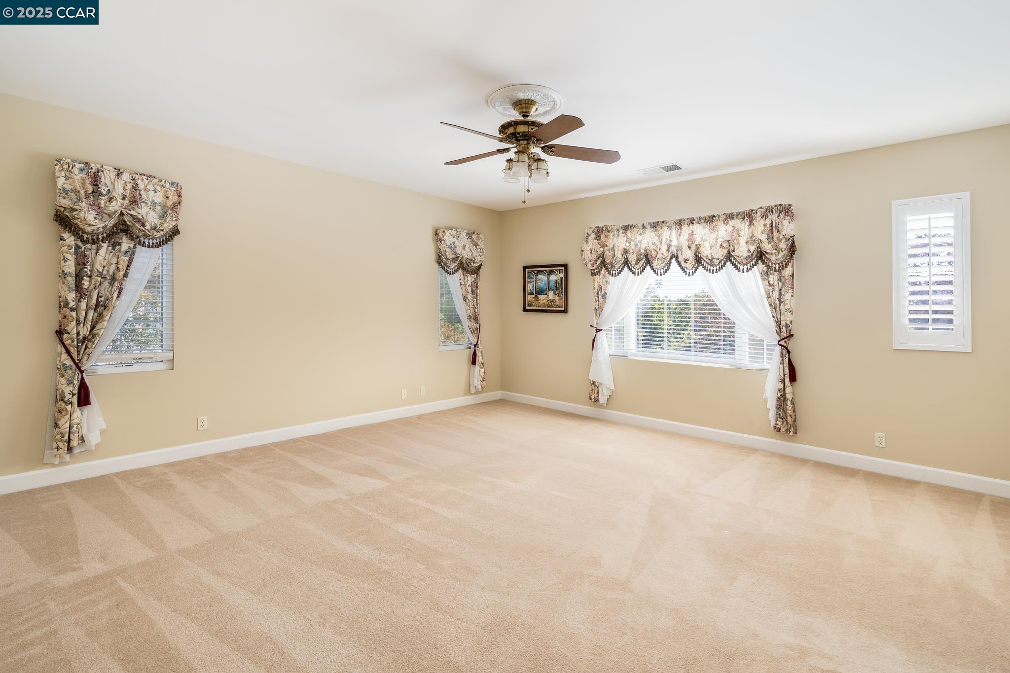 Detail Gallery Image 27 of 50 For 2240 Britannia Dr, San Ramon,  CA 94582 - 6 Beds | 3/1 Baths