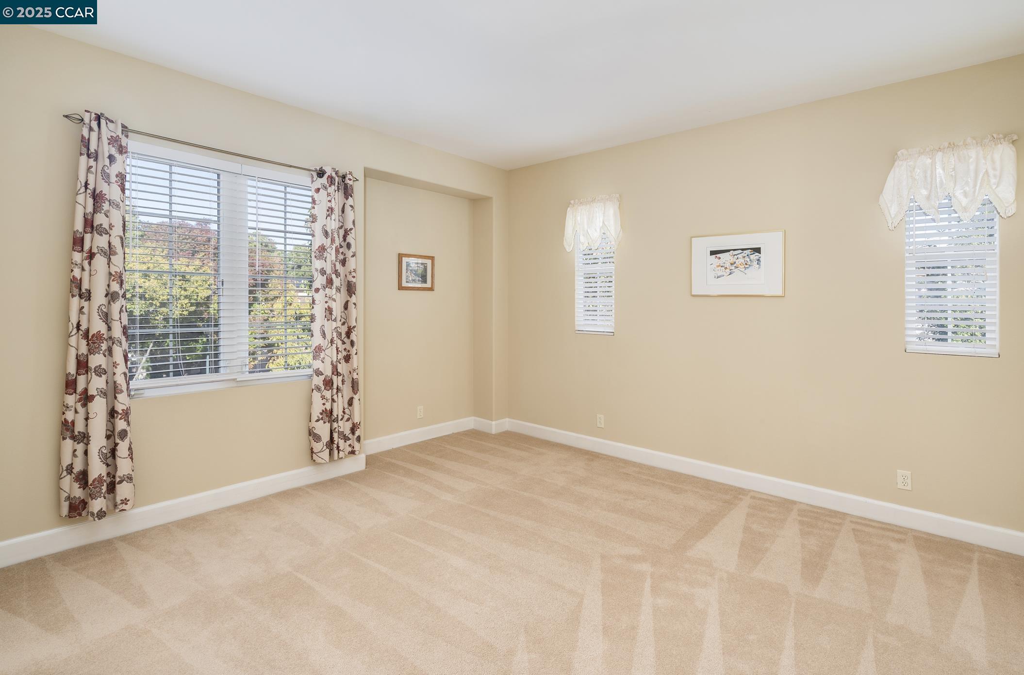 Detail Gallery Image 35 of 50 For 2240 Britannia Dr, San Ramon,  CA 94582 - 6 Beds | 3/1 Baths