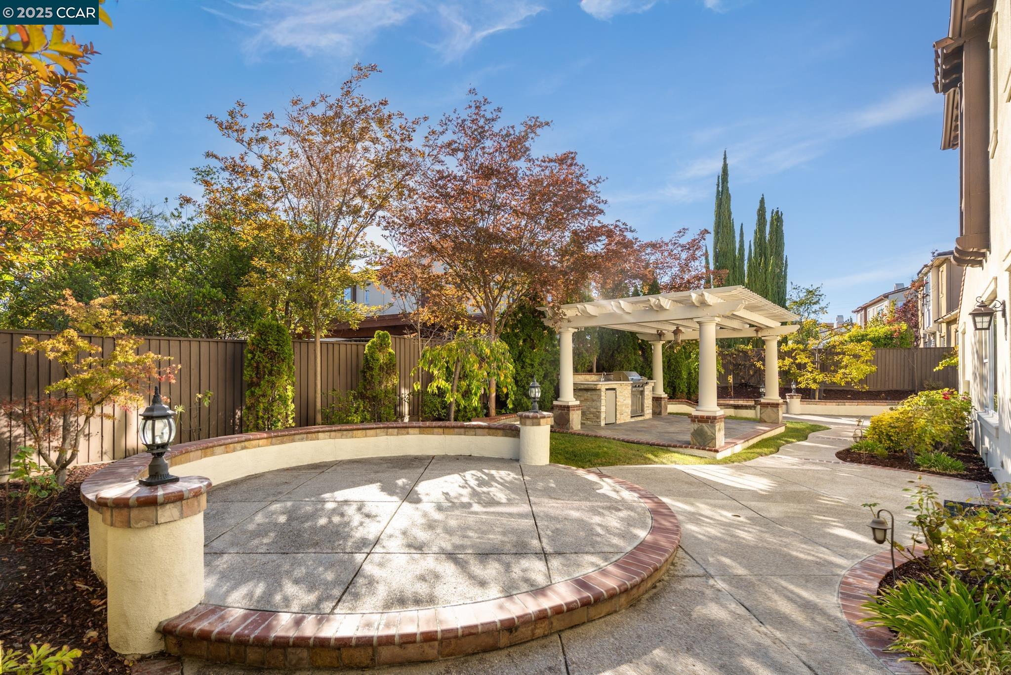 Detail Gallery Image 43 of 50 For 2240 Britannia Dr, San Ramon,  CA 94582 - 6 Beds | 3/1 Baths