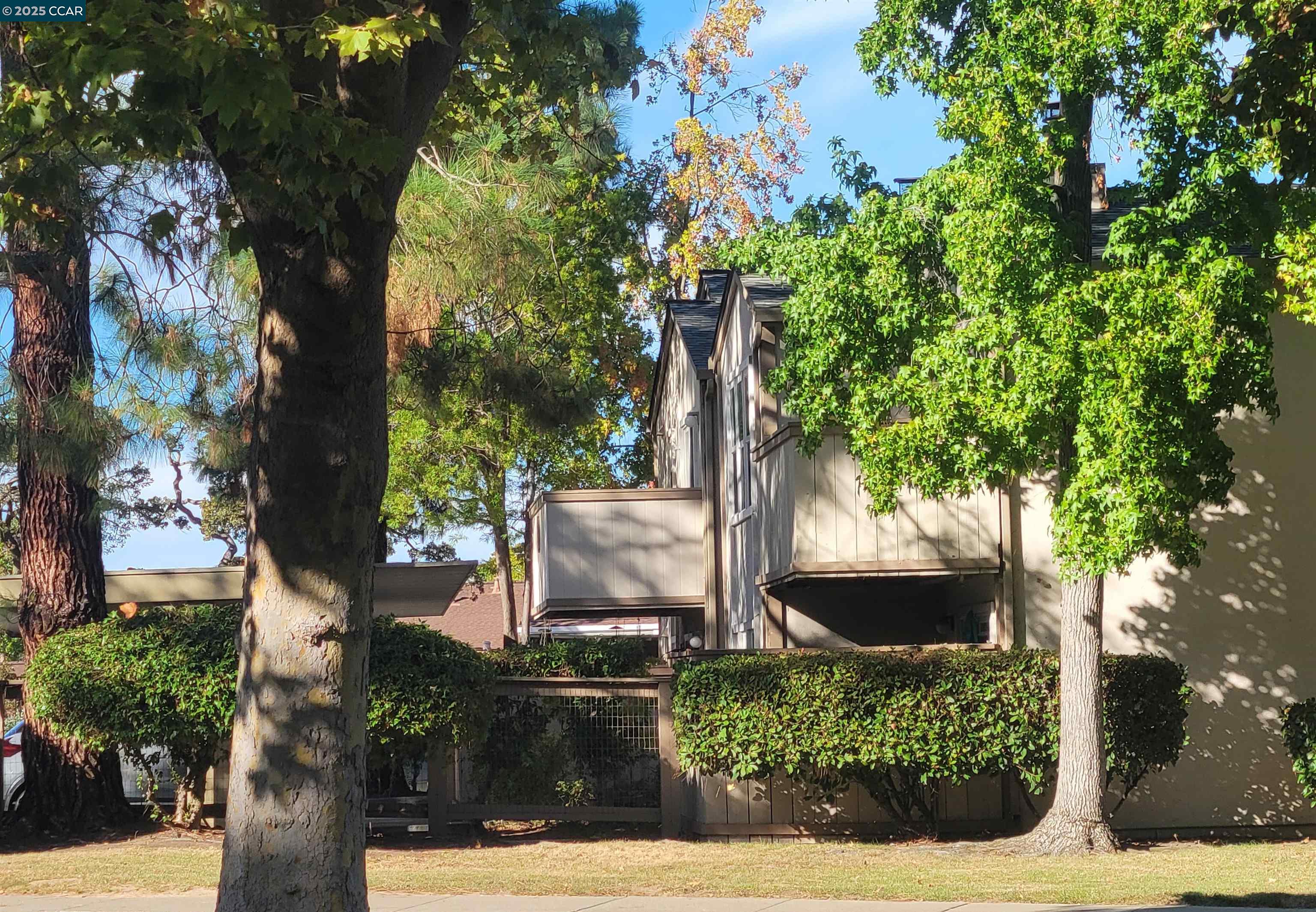 Condos For Sale in Pleasant Hill, CA