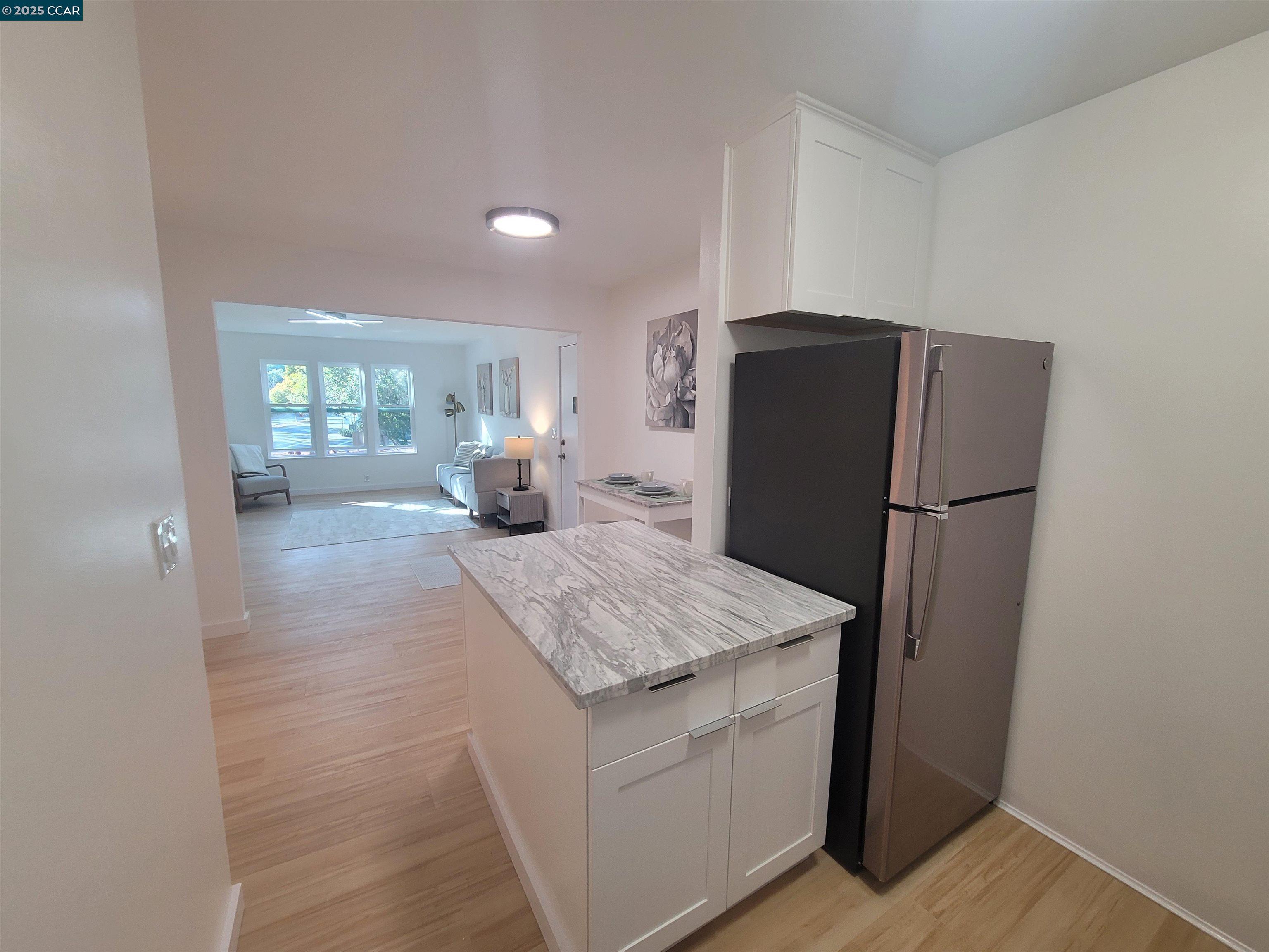 Photo #23: 41114572 Listing: Photo #23