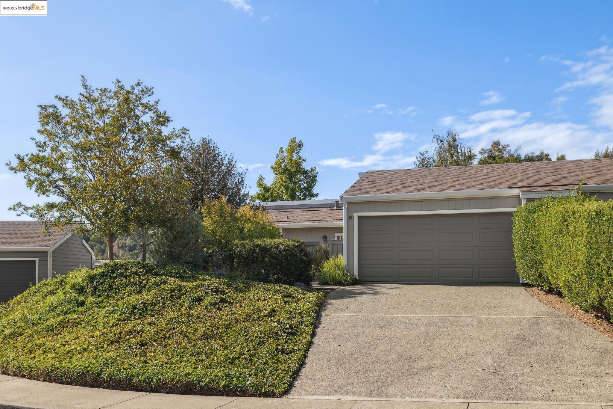 Photo #2: 41114586 Listing 