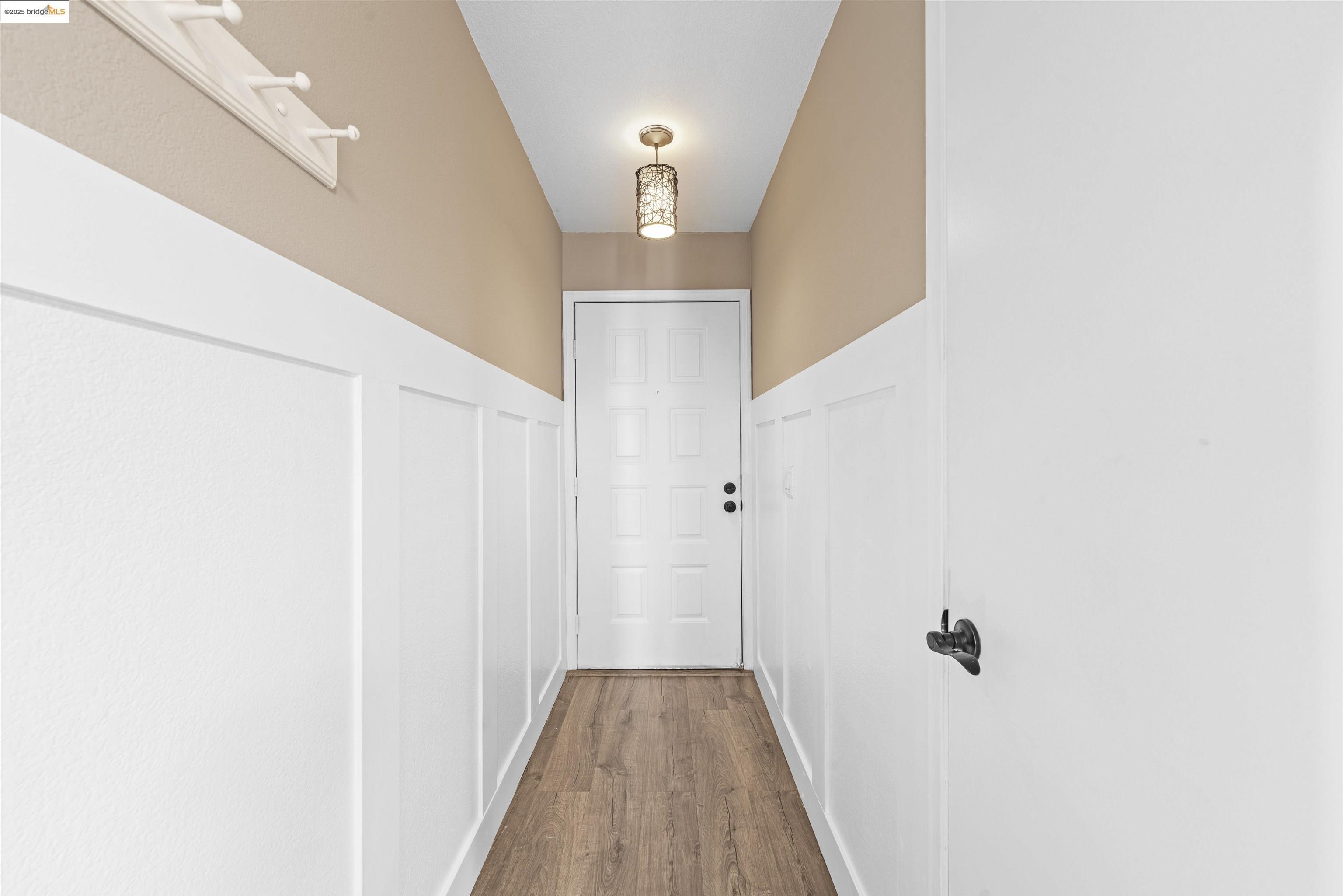 Detail Gallery Image 11 of 24 For 337 Westmont Place, Santa Rosa,  CA 95401 - 2 Beds | 2 Baths