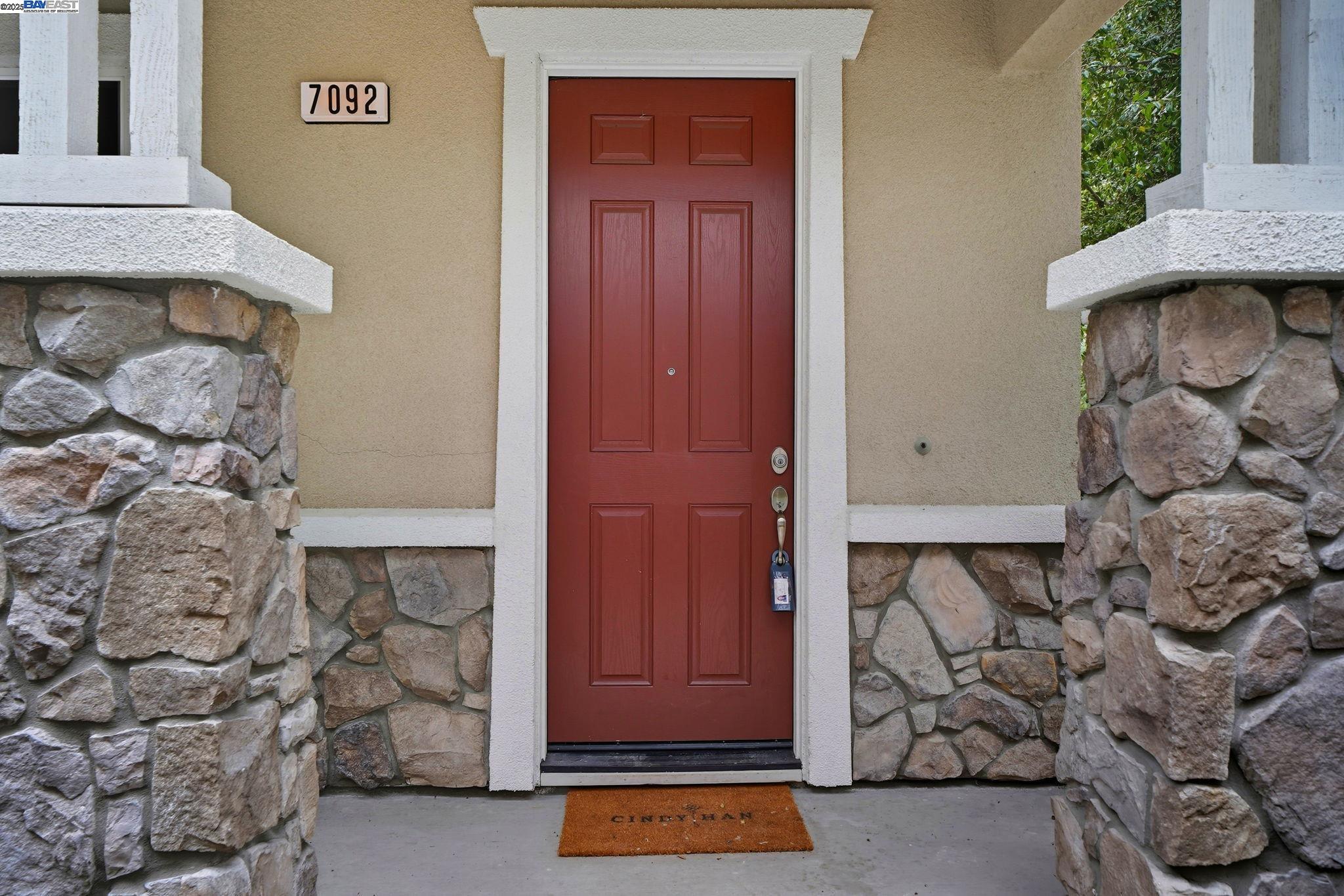 Detail Gallery Image 8 of 60 For 7092 N Mariposa Ct, Dublin,  CA 94568 - 4 Beds | 3/1 Baths