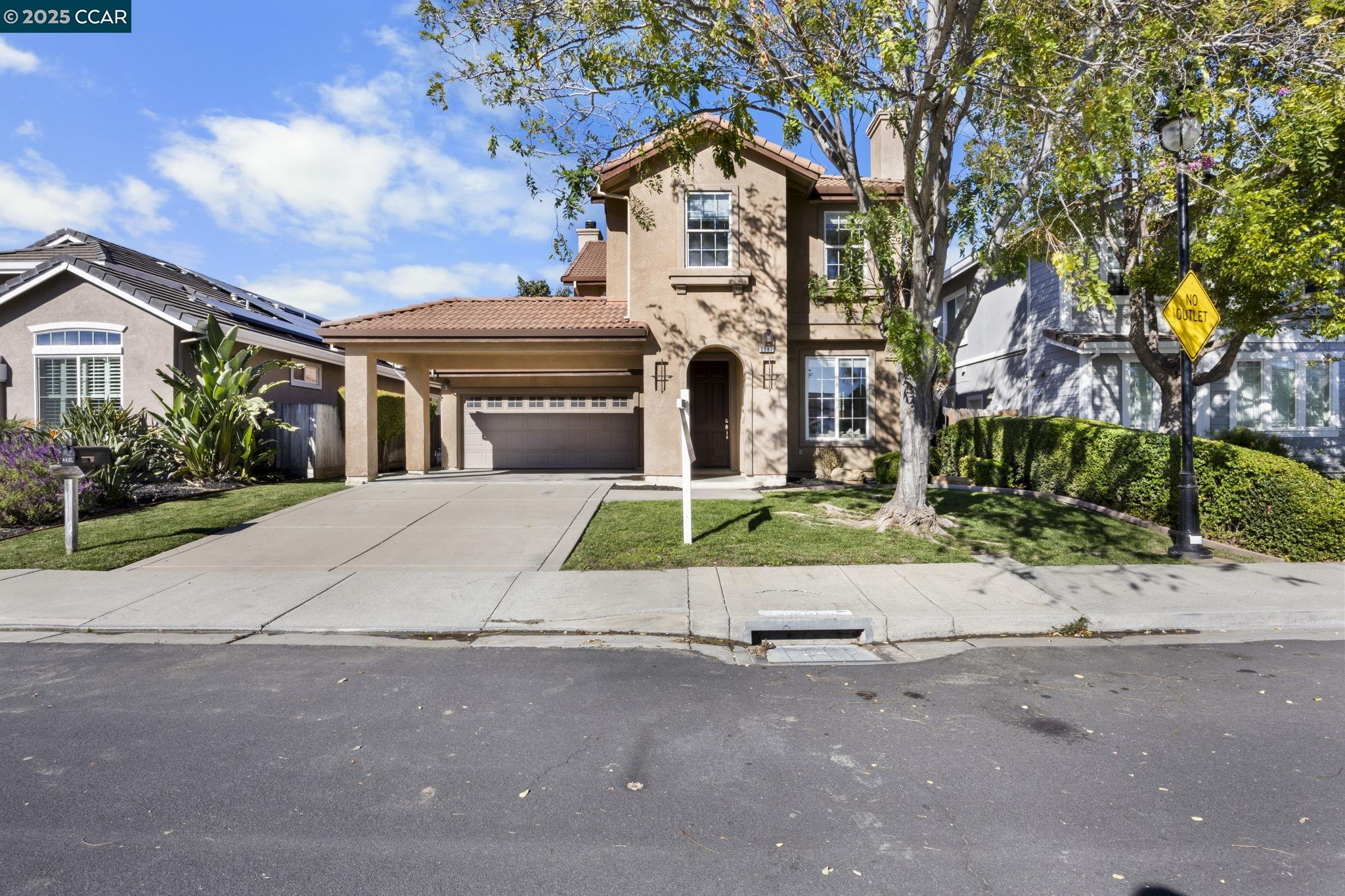 Front Image Thumbnail for CC41114603