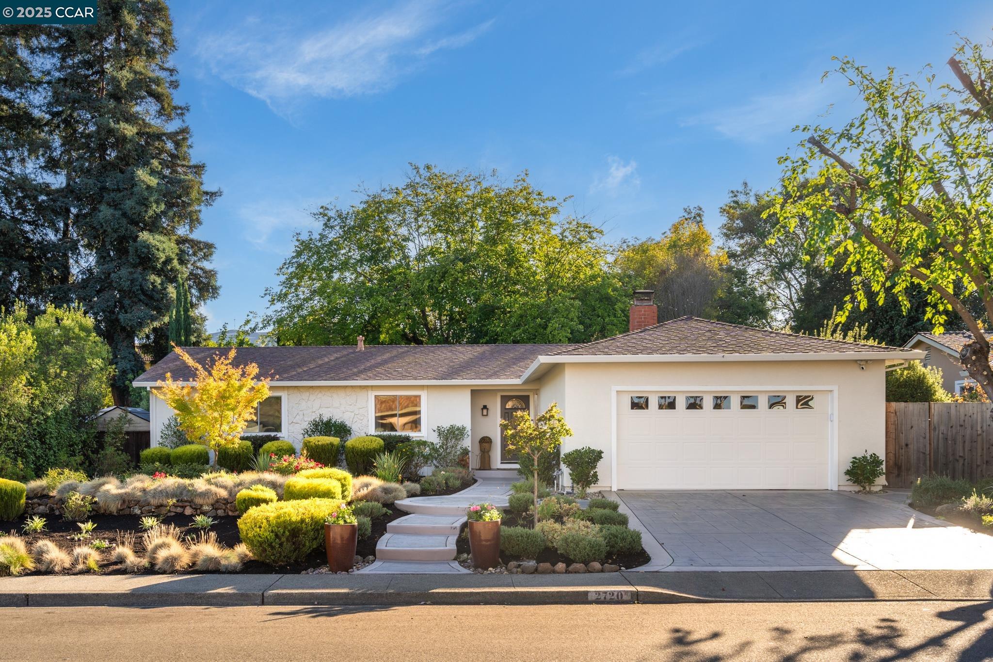 2720 Marsh Dr