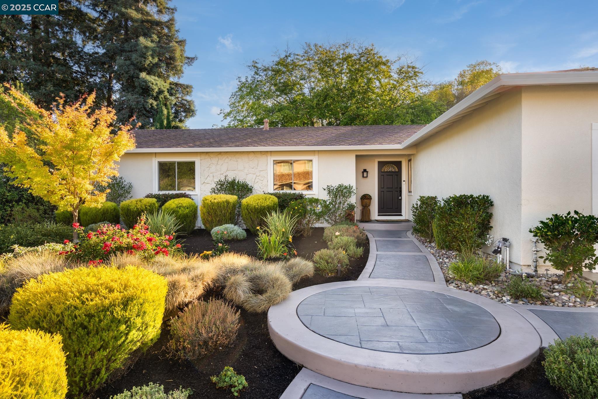 Detail Gallery Image 3 of 36 For 2720 Marsh Dr, San Ramon,  CA 94583 - 3 Beds | 2 Baths