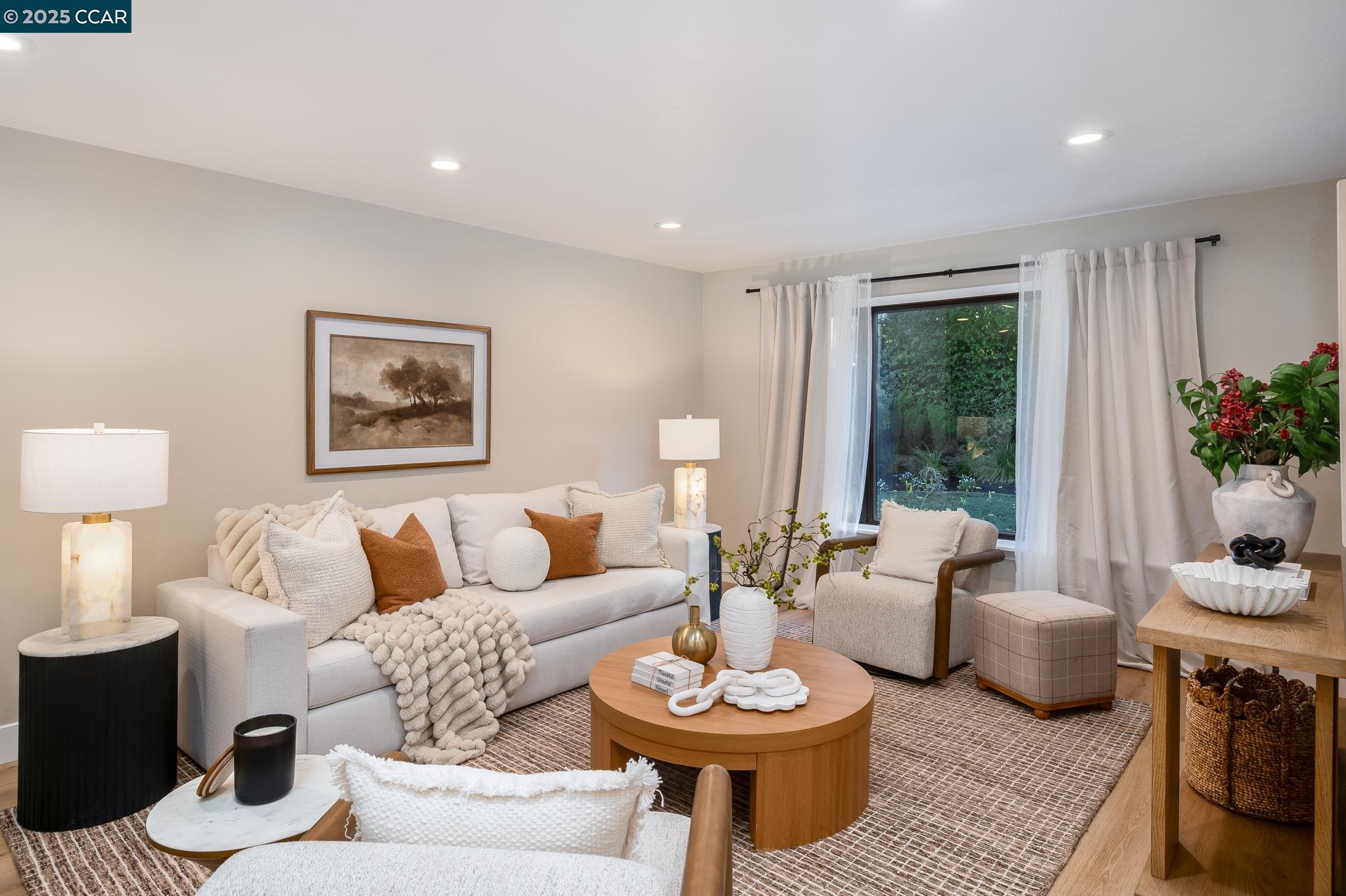 Detail Gallery Image 4 of 36 For 2720 Marsh Dr, San Ramon,  CA 94583 - 3 Beds | 2 Baths