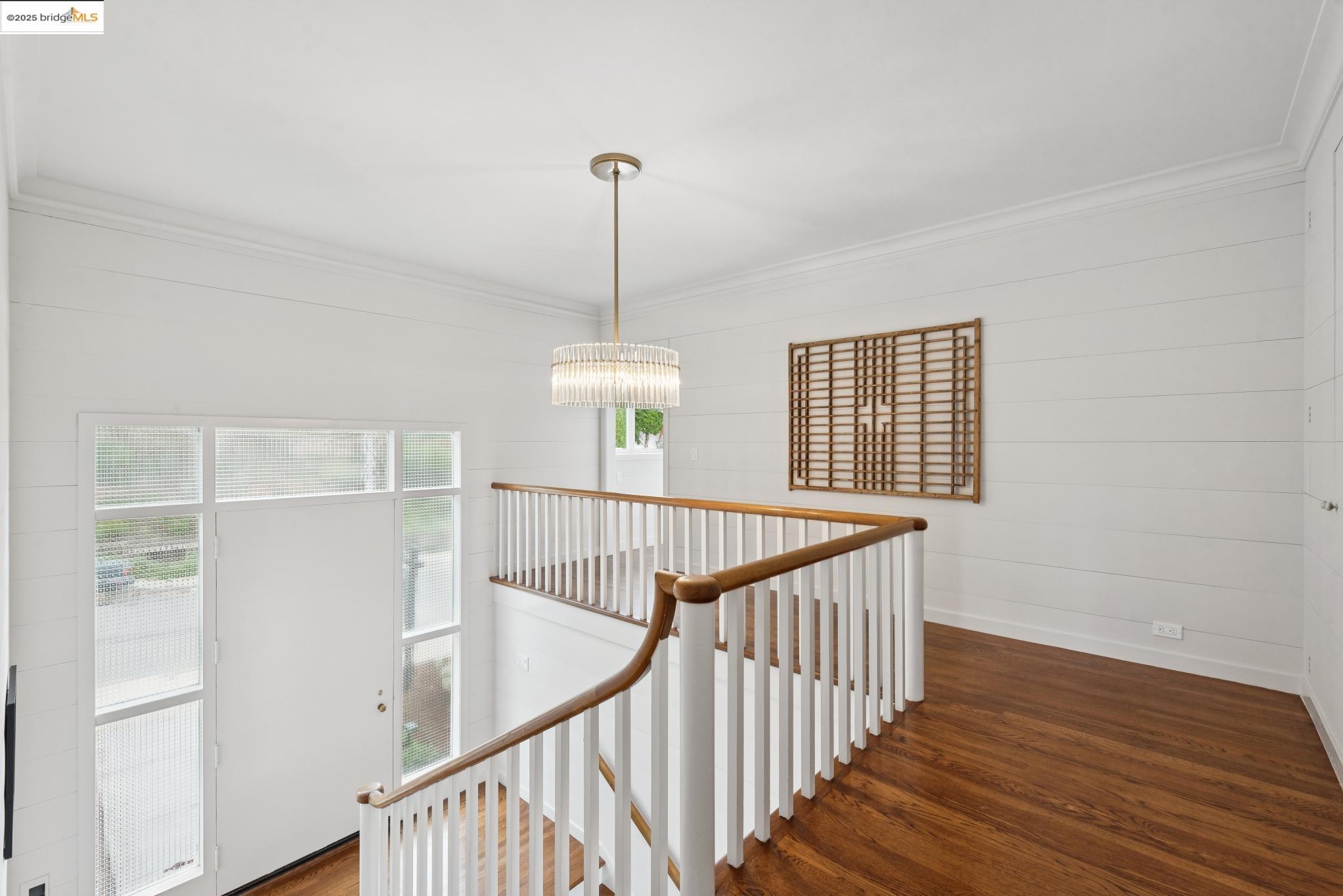 Detail Gallery Image 35 of 56 For 121 Scenic Ave, Piedmont,  CA 94611 - 5 Beds | 4/1 Baths