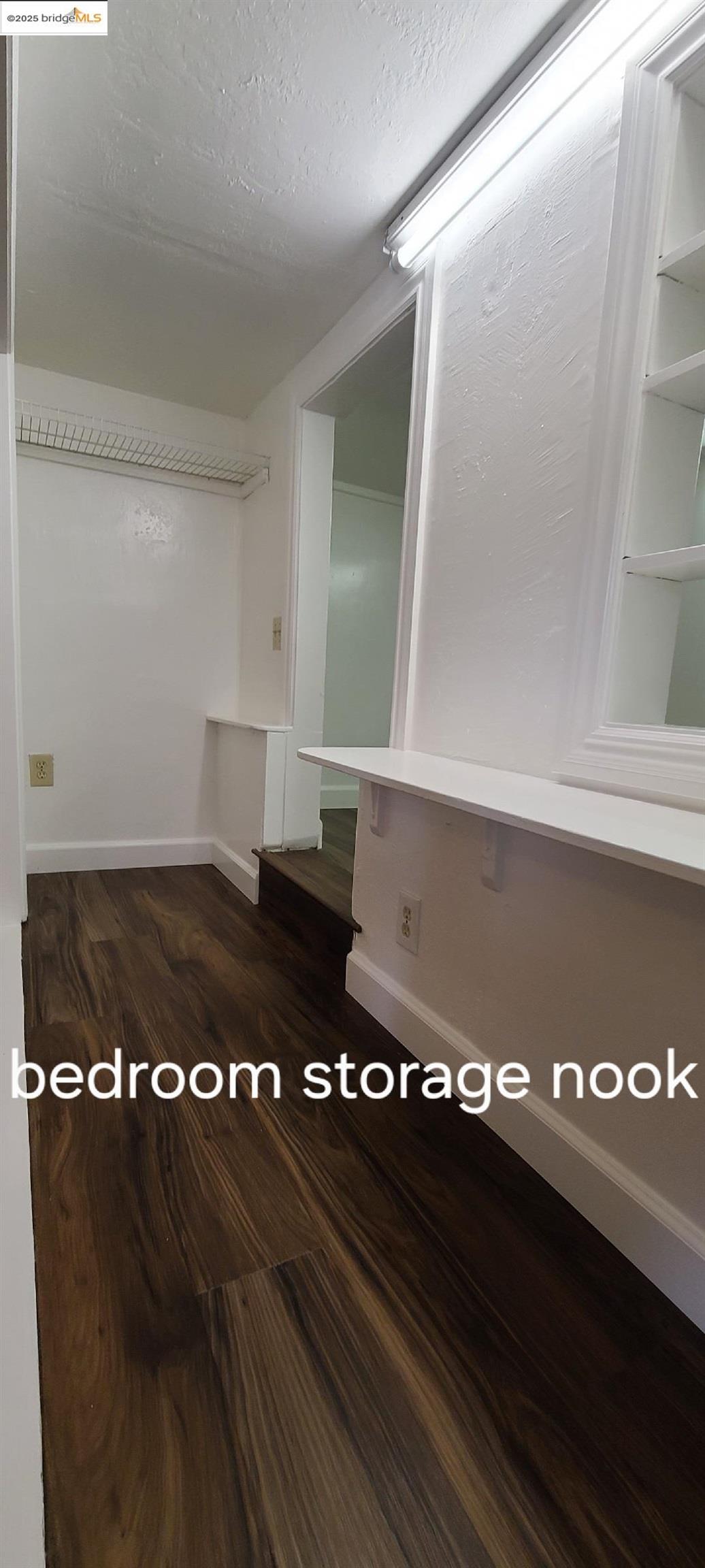 Detail Gallery Image 6 of 13 For 128 Moraga Ave, Piedmont,  CA 94611 - 1 Beds | 1 Baths