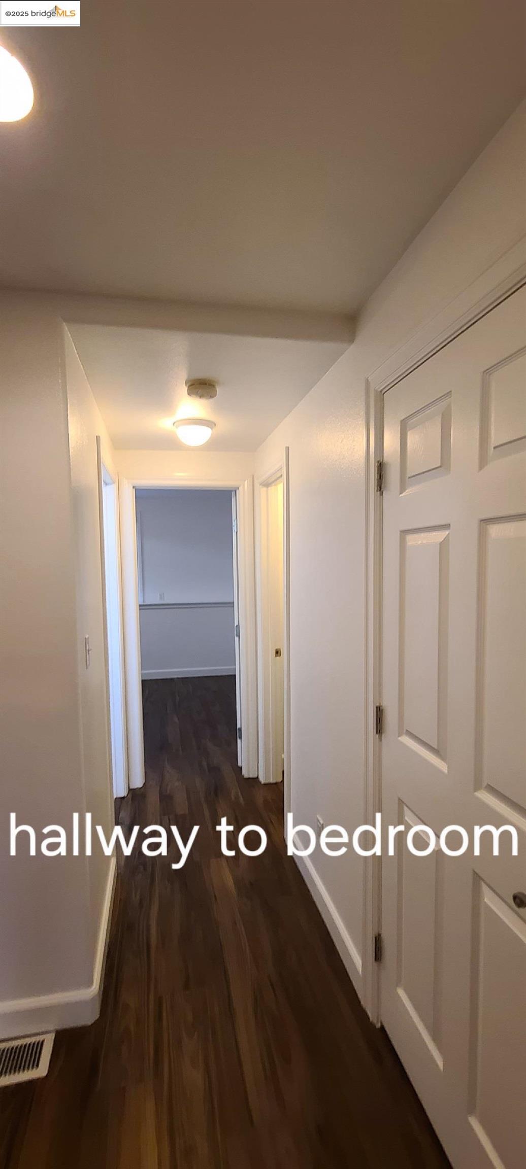 Detail Gallery Image 9 of 13 For 128 Moraga Ave, Piedmont,  CA 94611 - 1 Beds | 1 Baths