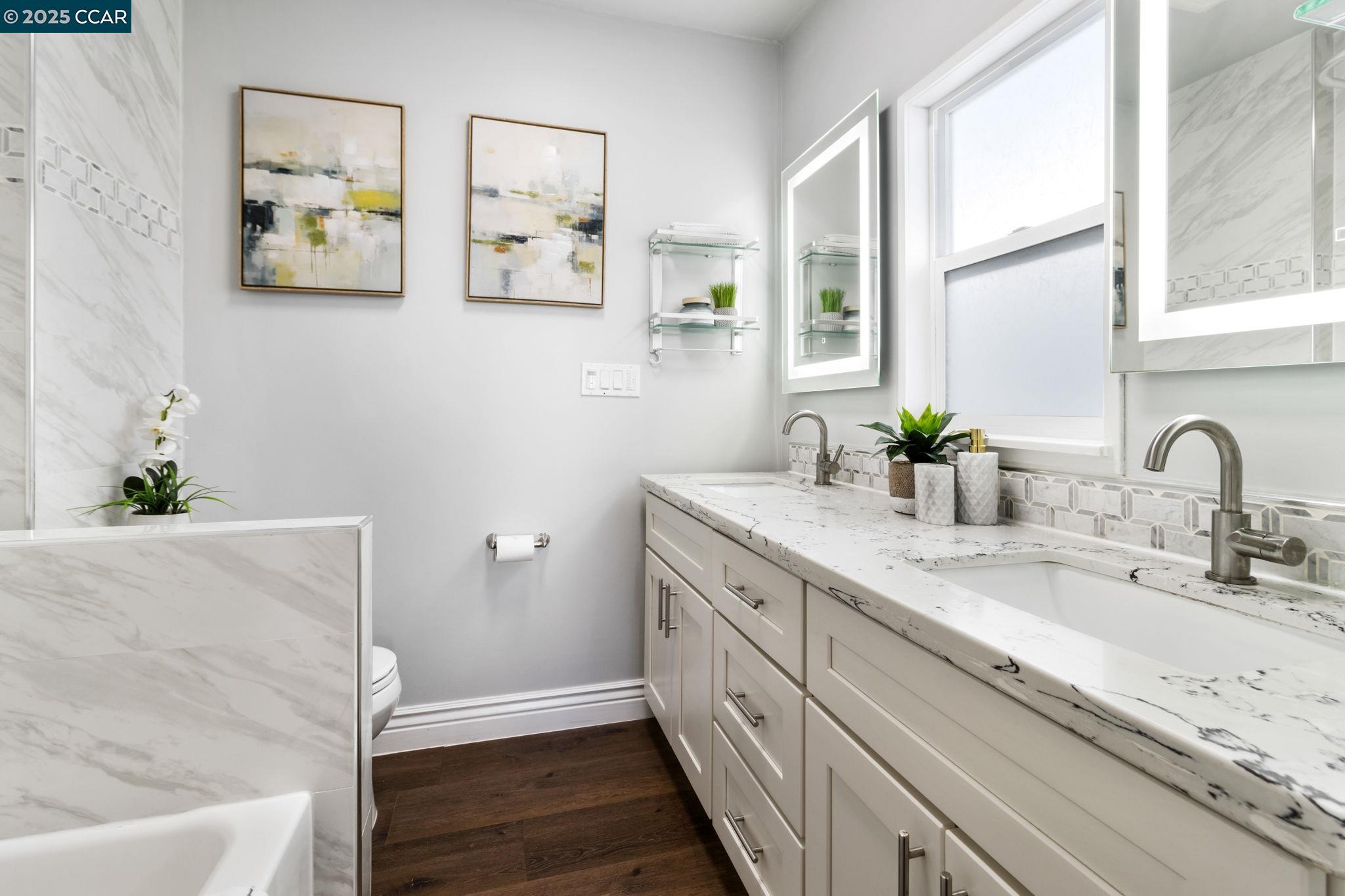 Detail Gallery Image 13 of 27 For 4010 Masterson St, Oakland,  CA 94619 - 2 Beds | 2 Baths