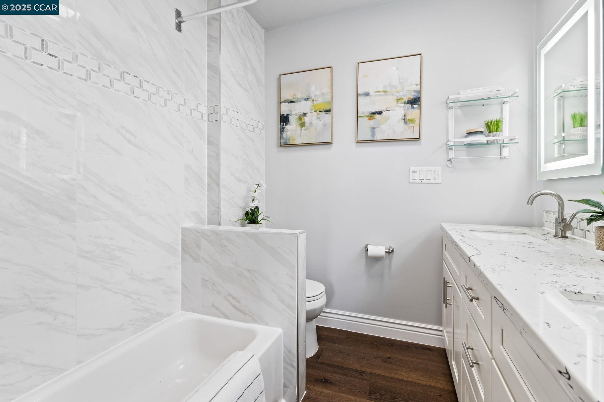 Detail Gallery Image 15 of 28 For 4010 Masterson St, Oakland,  CA 94619 - 2 Beds | 2 Baths