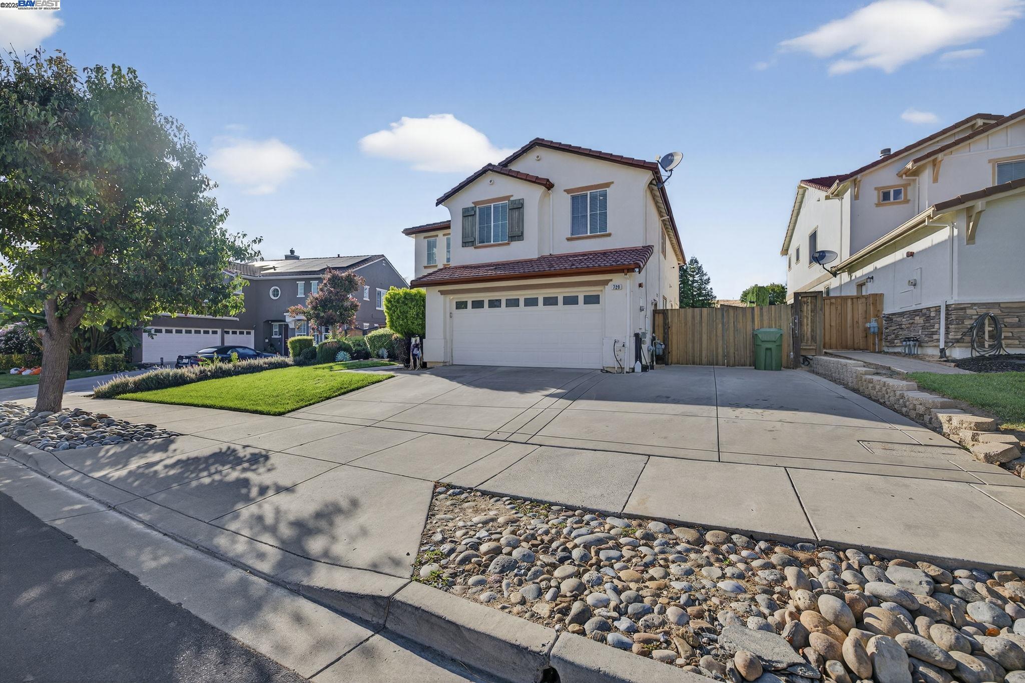 Front Image Thumbnail for BE41114626