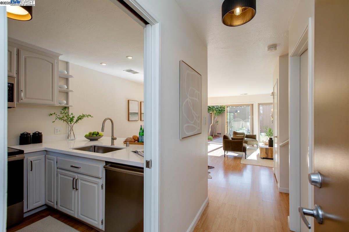 Photo #4: 41114630 Listing 