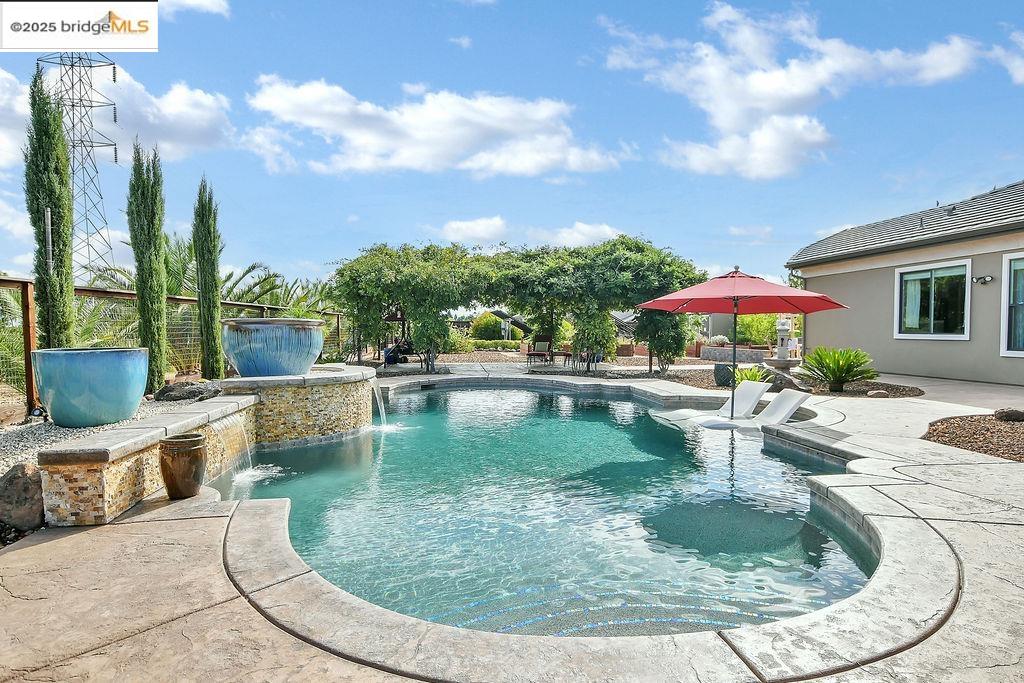 Detail Gallery Image 33 of 56 For 245 Rolling Sage Cir, Vacaville,  CA 95688 - 5 Beds | 4/1 Baths