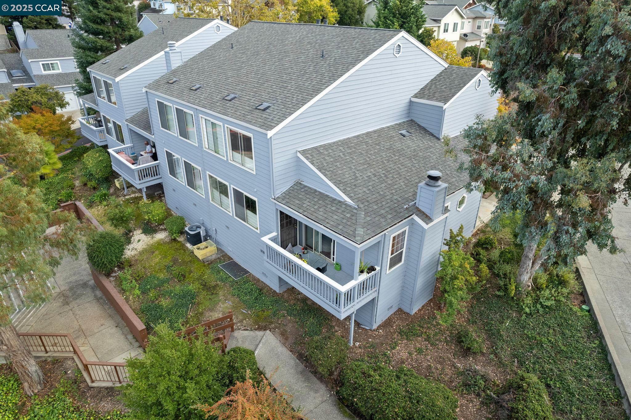 Detail Gallery Image 40 of 44 For 624 Primrose Ter, Pinole,  CA 94564 - 3 Beds | 2/1 Baths