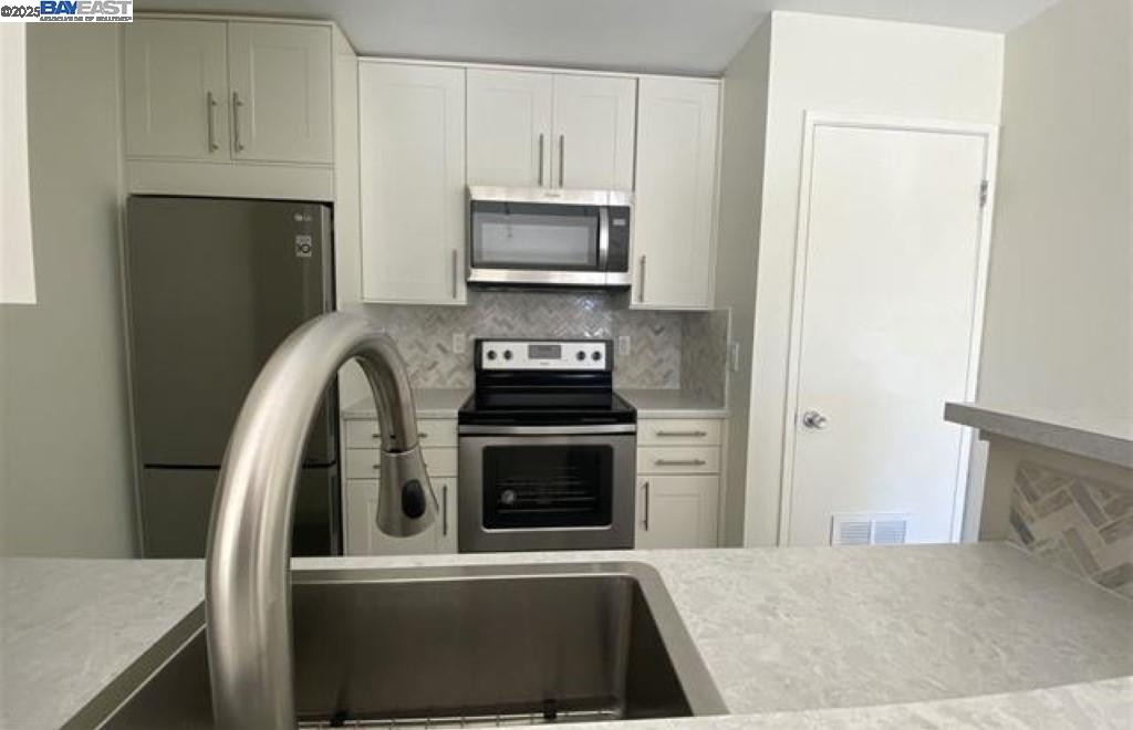 Detail Gallery Image 11 of 25 For 140 Reflections Dr #24,  San Ramon,  CA 94583 - 1 Beds | 1 Baths