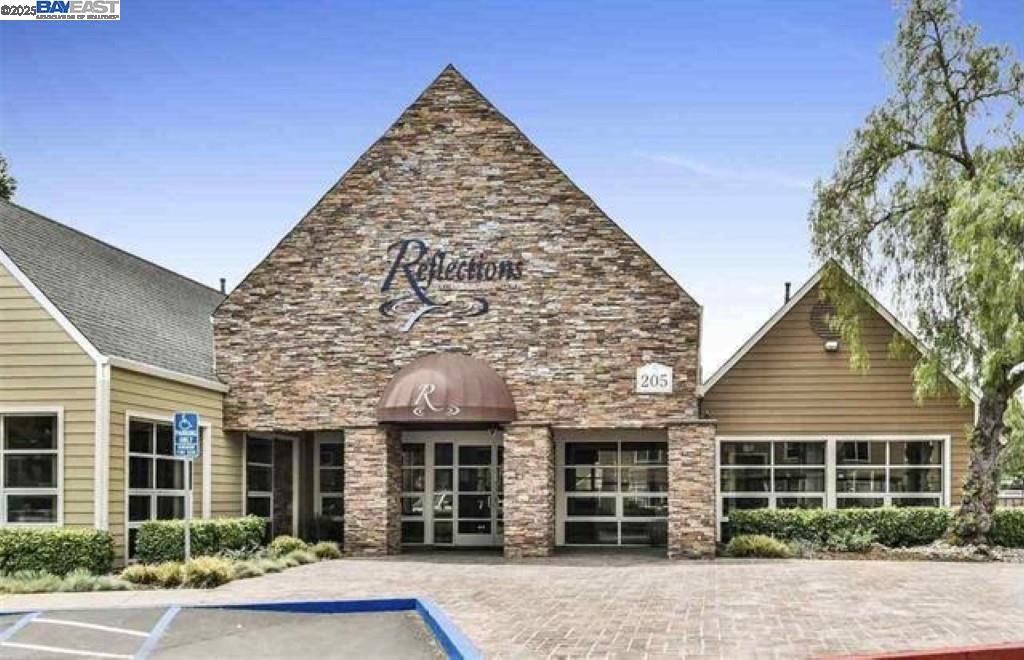 Detail Gallery Image 18 of 32 For 140 Reflections Dr #24,  San Ramon,  CA 94583 - 1 Beds | 1 Baths