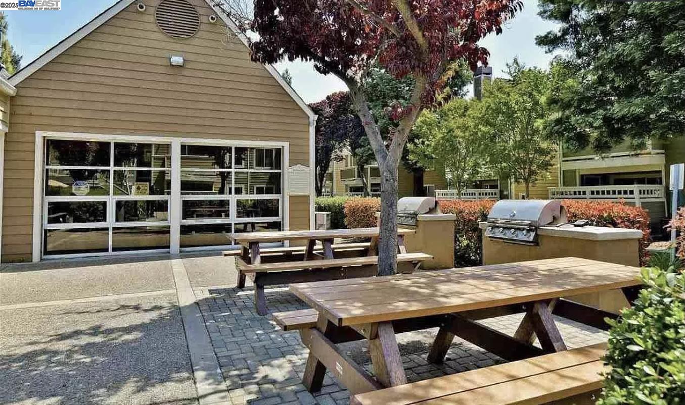 Detail Gallery Image 19 of 32 For 140 Reflections Dr #24,  San Ramon,  CA 94583 - 1 Beds | 1 Baths