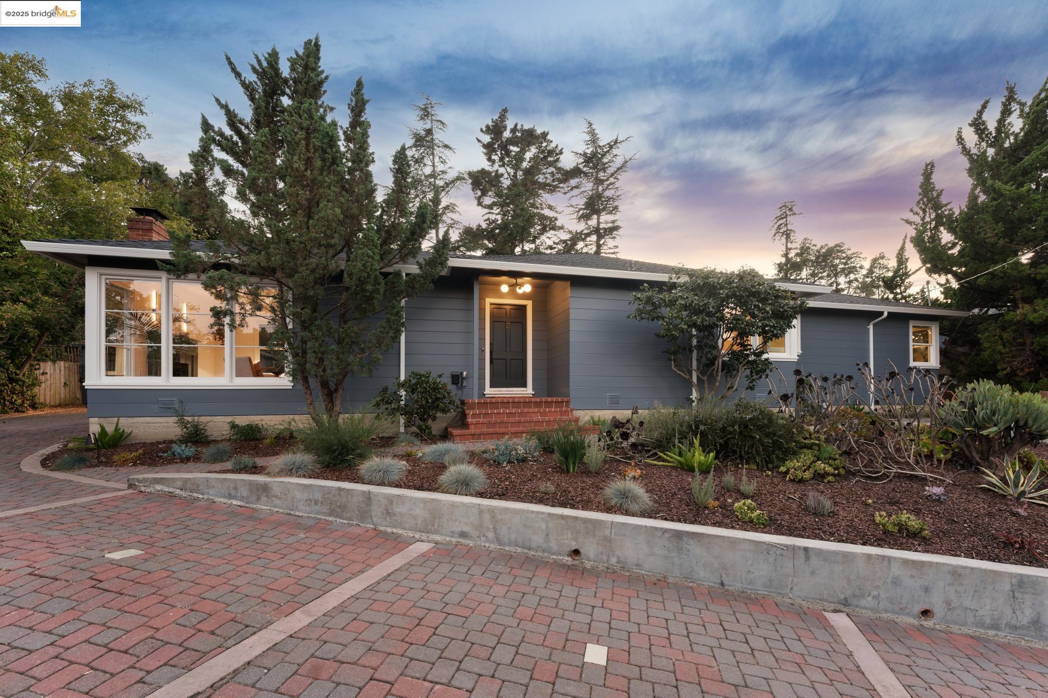 Front Image Thumbnail for EB41114651