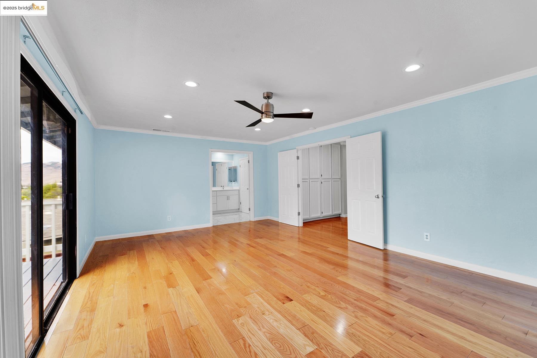 Detail Gallery Image 20 of 48 For 225 Skyline Dr, Vallejo,  CA 94591 - 4 Beds | 3 Baths