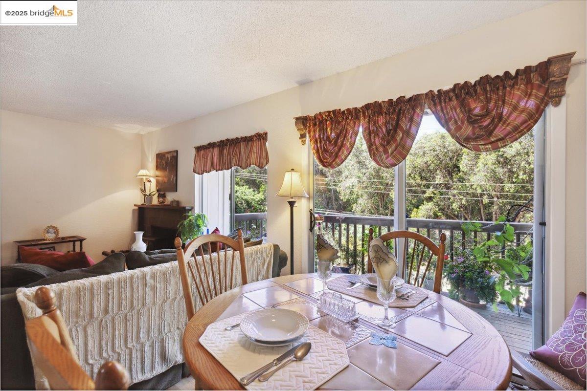Photo #5: 41114662 Listing 