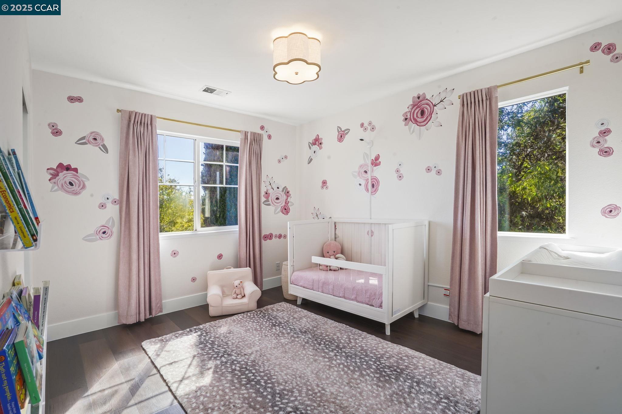 Detail Gallery Image 19 of 33 For 1437 Janet Ln, Concord,  CA 94521 - 4 Beds | 2/1 Baths