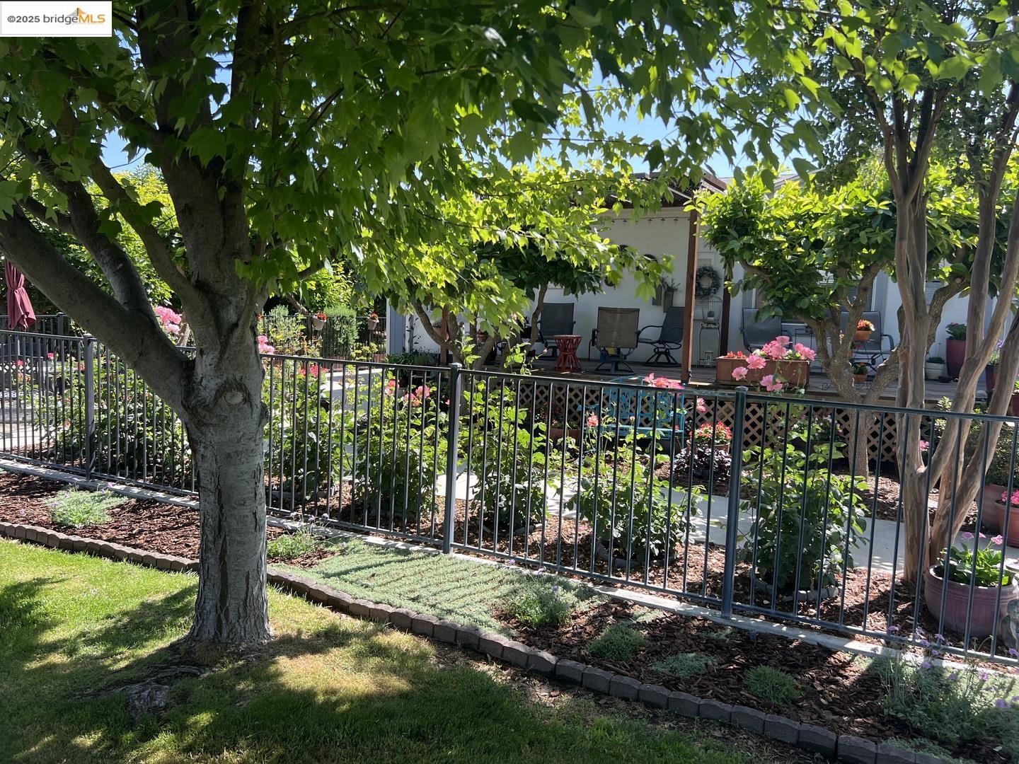 Detail Gallery Image 22 of 34 For 12225 Lone Oak Rd, Waterford,  CA 95386 - 4 Beds | 2 Baths